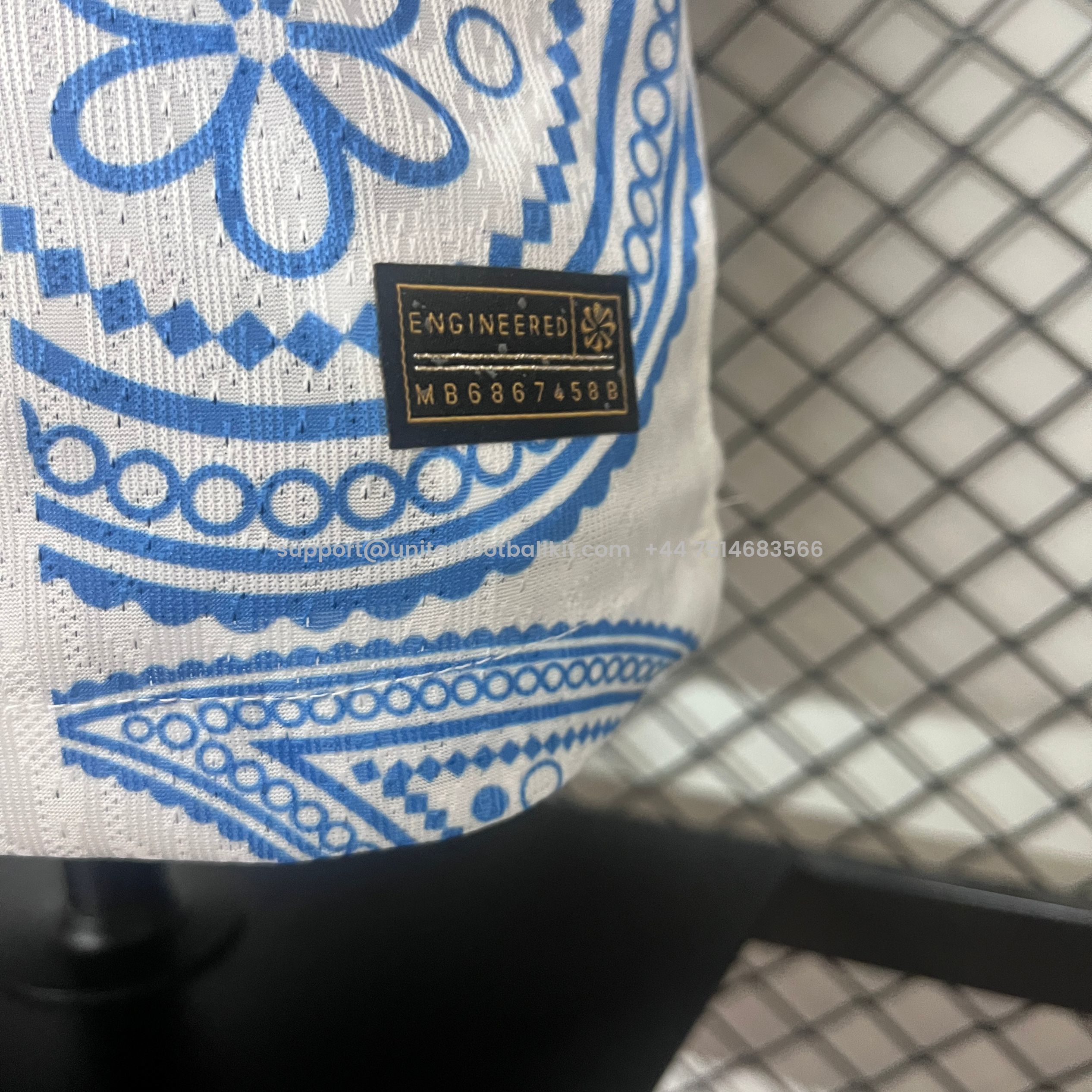 Unitedfootballkit.com | Barcelona 24-25 White Speical Jersey - Player Version -Customize Name, Number and Patch | Worldwide Shipping