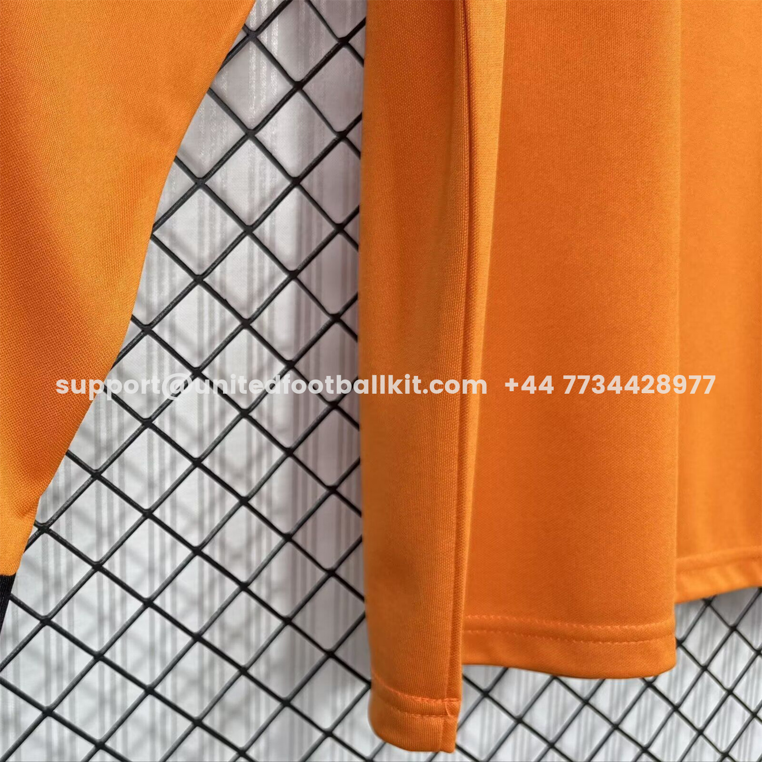 Unitedfootballkit.com | Retro Wolverhampton Wanderers Wolves 1979-82 Home Long Sleeves Jersey - Fans Version -Customize Name, Number and Patch | Worldwide Shipping