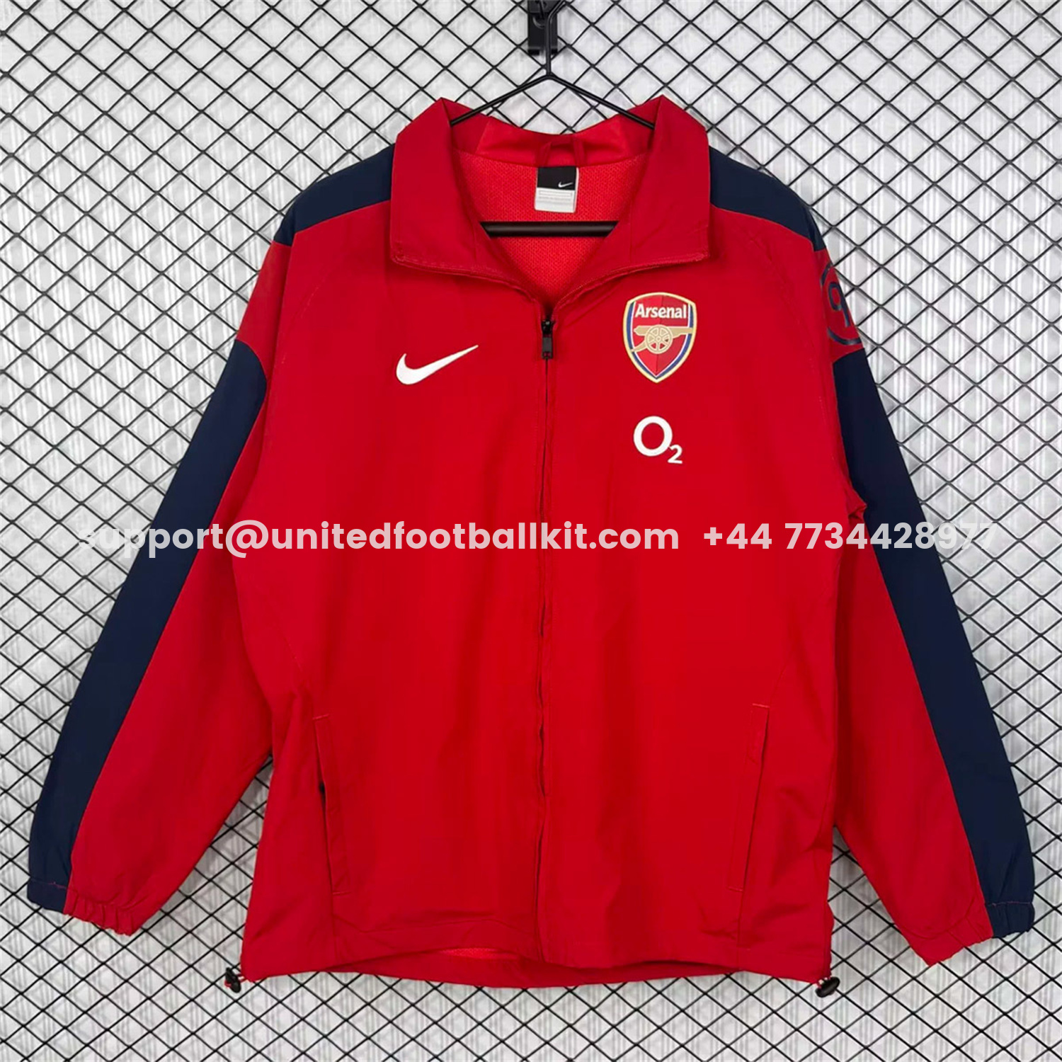 Unitedfootballkit.com | Retro Arsenal 2004-05 Home Windbreaker Jacket - Red -Customize Name, Number and Patch | Worldwide Shipping