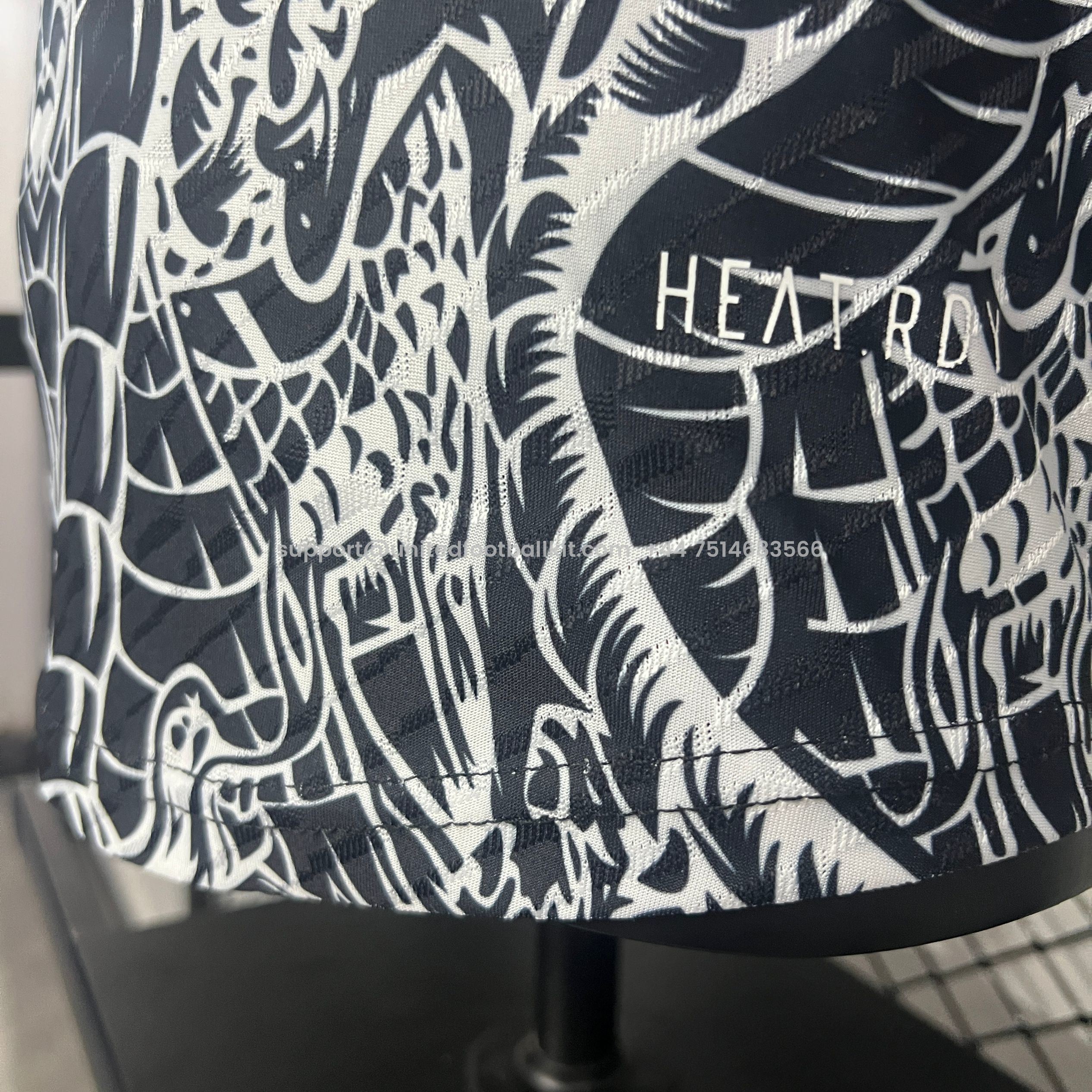 Unitedfootballkit.com | Real Madrid 24-25 White Dragon Special Edition Black Jersey - Player Version -Customize Name, Number and Patch | Worldwide Shipping