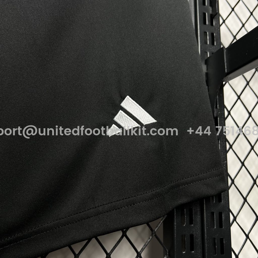 Unitedfootballkit.com | Juventus 24-25 Home Shorts - Fans Version -Customize Name, Number and Patch | Worldwide Shipping