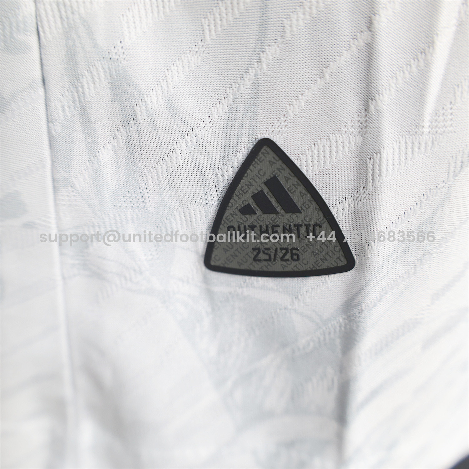 Unitedfootballkit.com | Japan 25-26 Blue Owl White Special Jersey - Player Version -Customize Name, Number and Patch | Worldwide Shipping