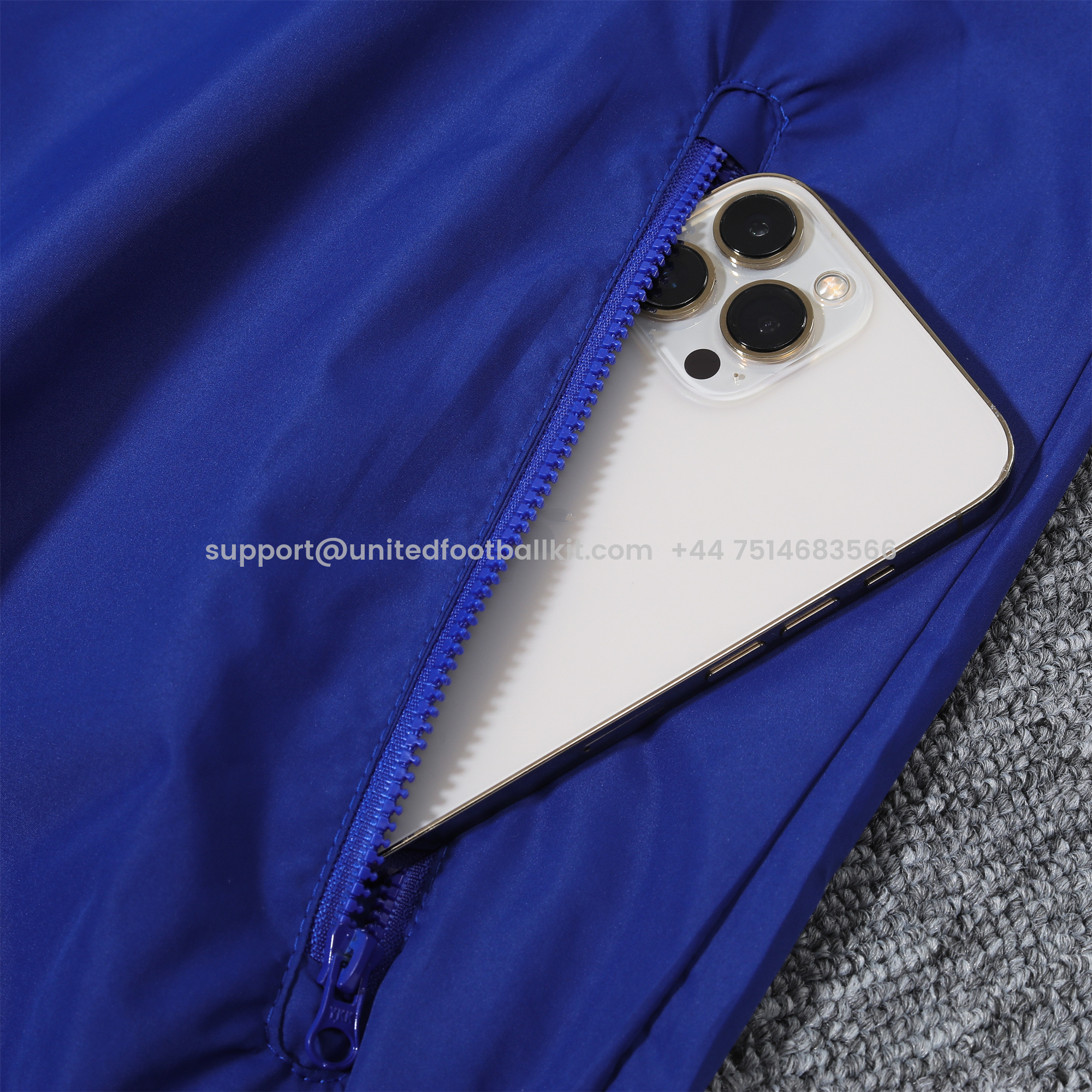 Unitedfootballkit.com | Japan 2024 Vintage Flame '98 Style Hooded Windbreaker - Player Version -Customize Name, Number and Patch | Worldwide Shipping