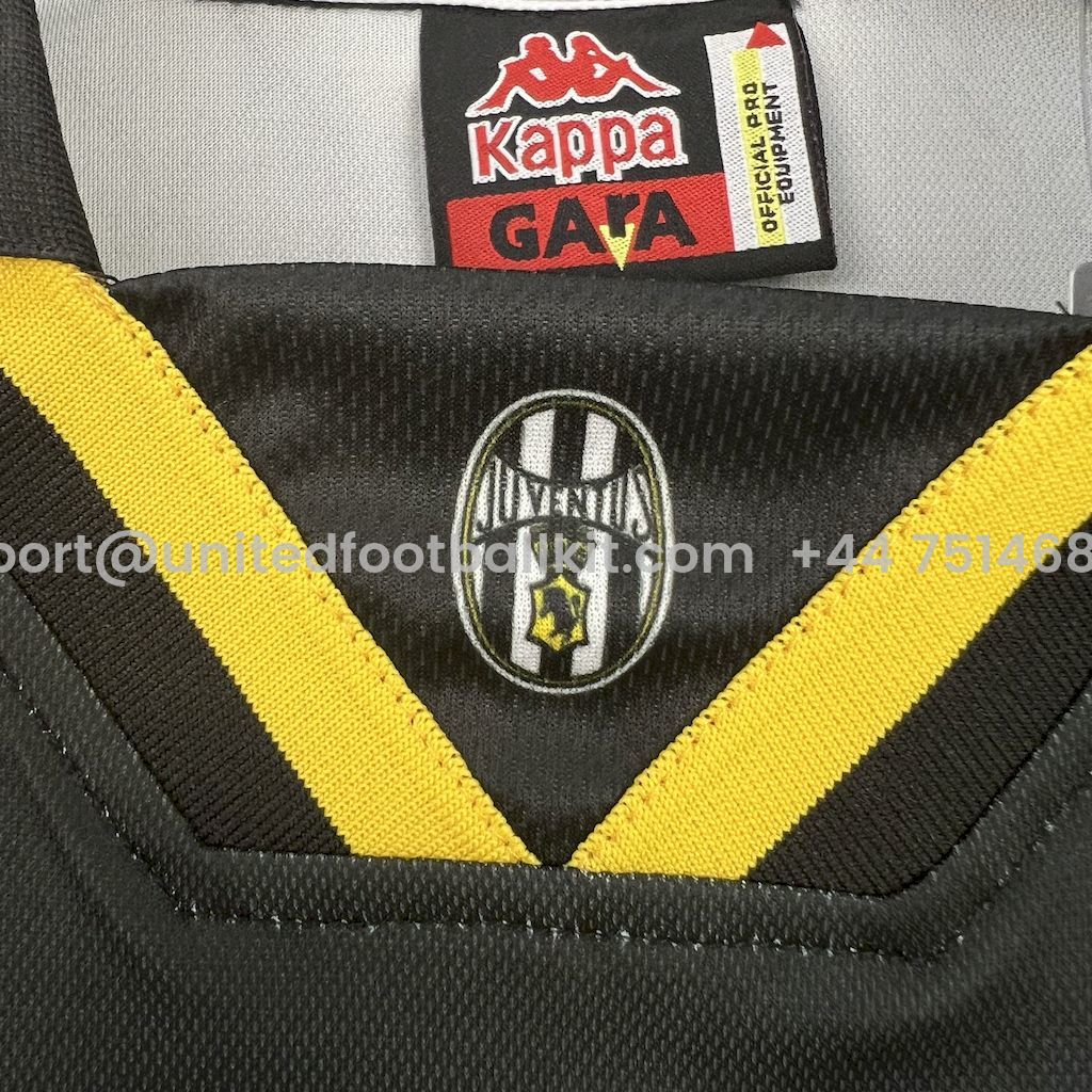 Unitedfootballkit.com | Retro Juventus 1996-97 Third Jersey -Customize Name, Number and Patch | Worldwide Shipping