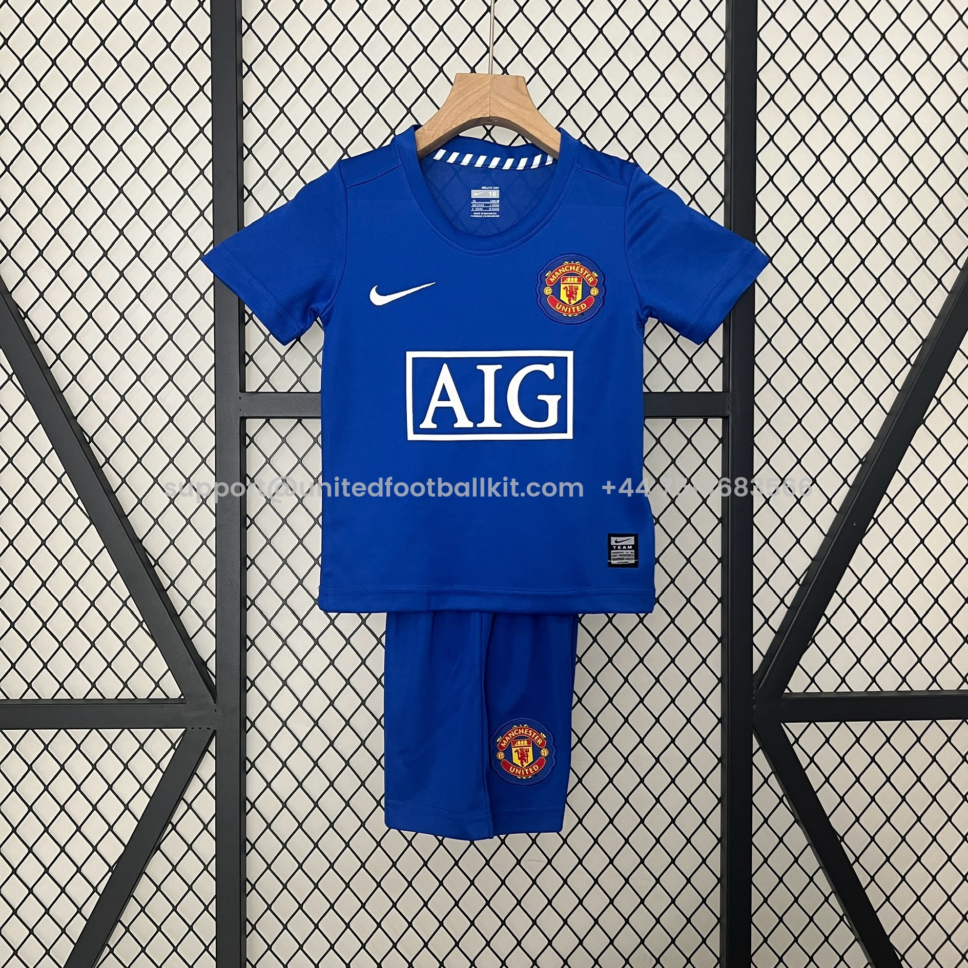 Unitedfootballkit.com | Retro Manchester United 2008-09 Third Kids Kit -Customize Name, Number and Patch | Worldwide Shipping