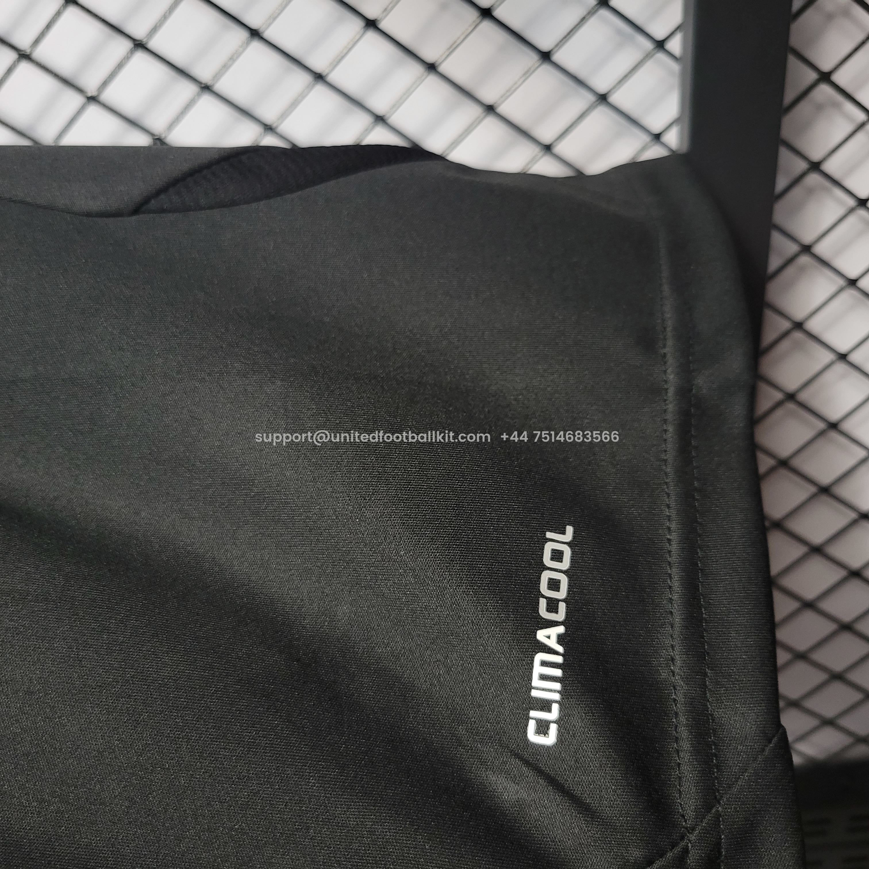 Unitedfootballkit.com | Retro Real Madrid 11-12 Black Goalkeeper Jersey -Customize Name, Number and Patch | Worldwide Shipping