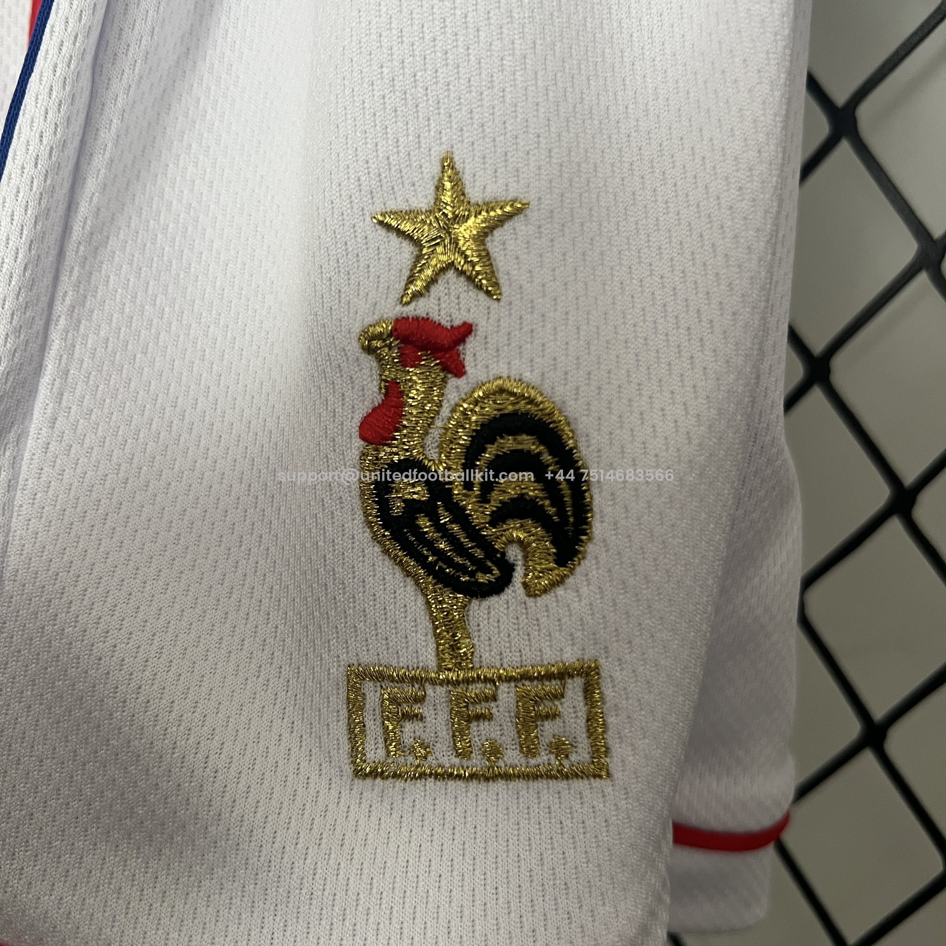 Unitedfootballkit.com | Retro France 1998 Home Stadium Kids Kit -Customize Name, Number and Patch | Worldwide Shipping