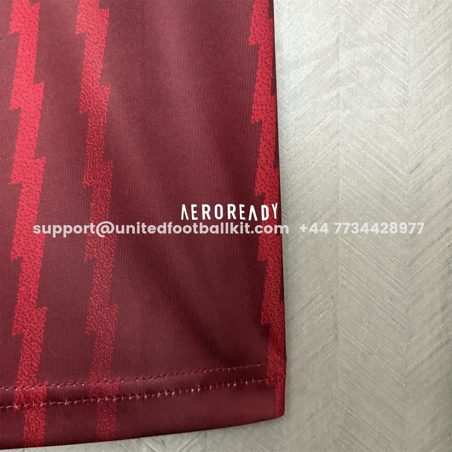 Unitedfootballkit.com | Arsenal 26-27 Red Lines Training Jersey - Fans Version -Customize Name, Number and Patch | Worldwide Shipping