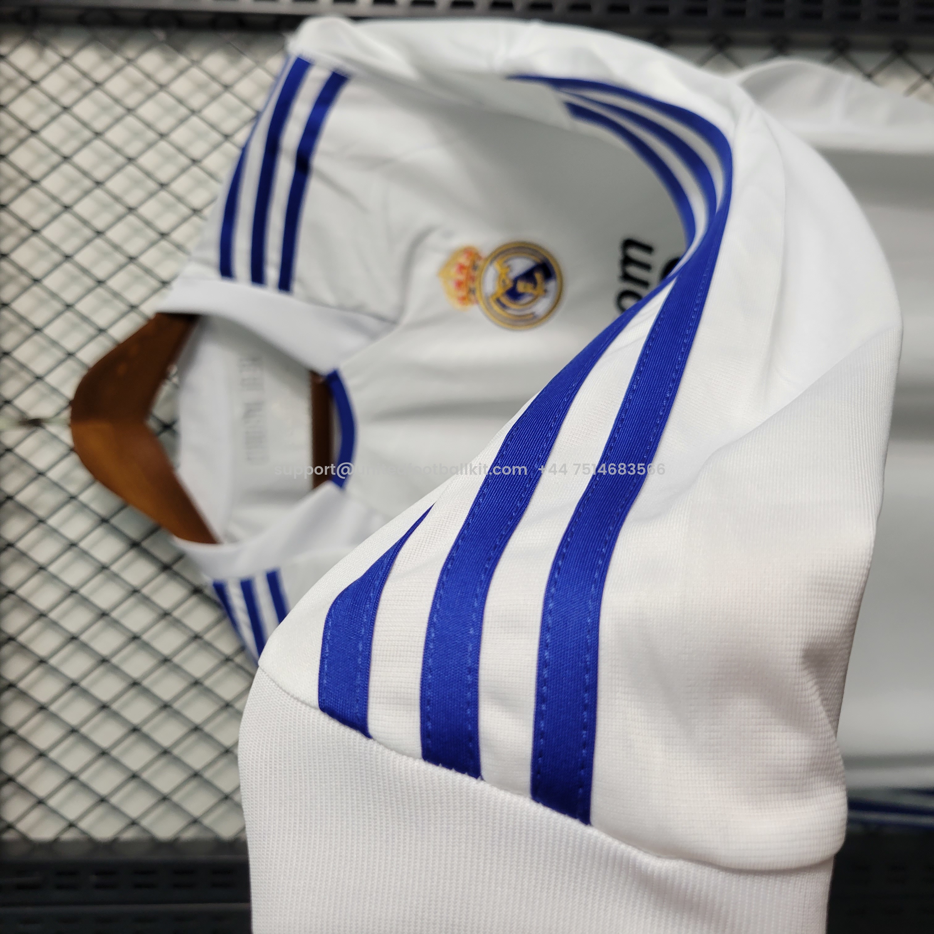 Unitedfootballkit.com | Retro Real Madrid 10-11 Home Stadium Long Sleeve Jersey -Customize Name, Number and Patch | Worldwide Shipping