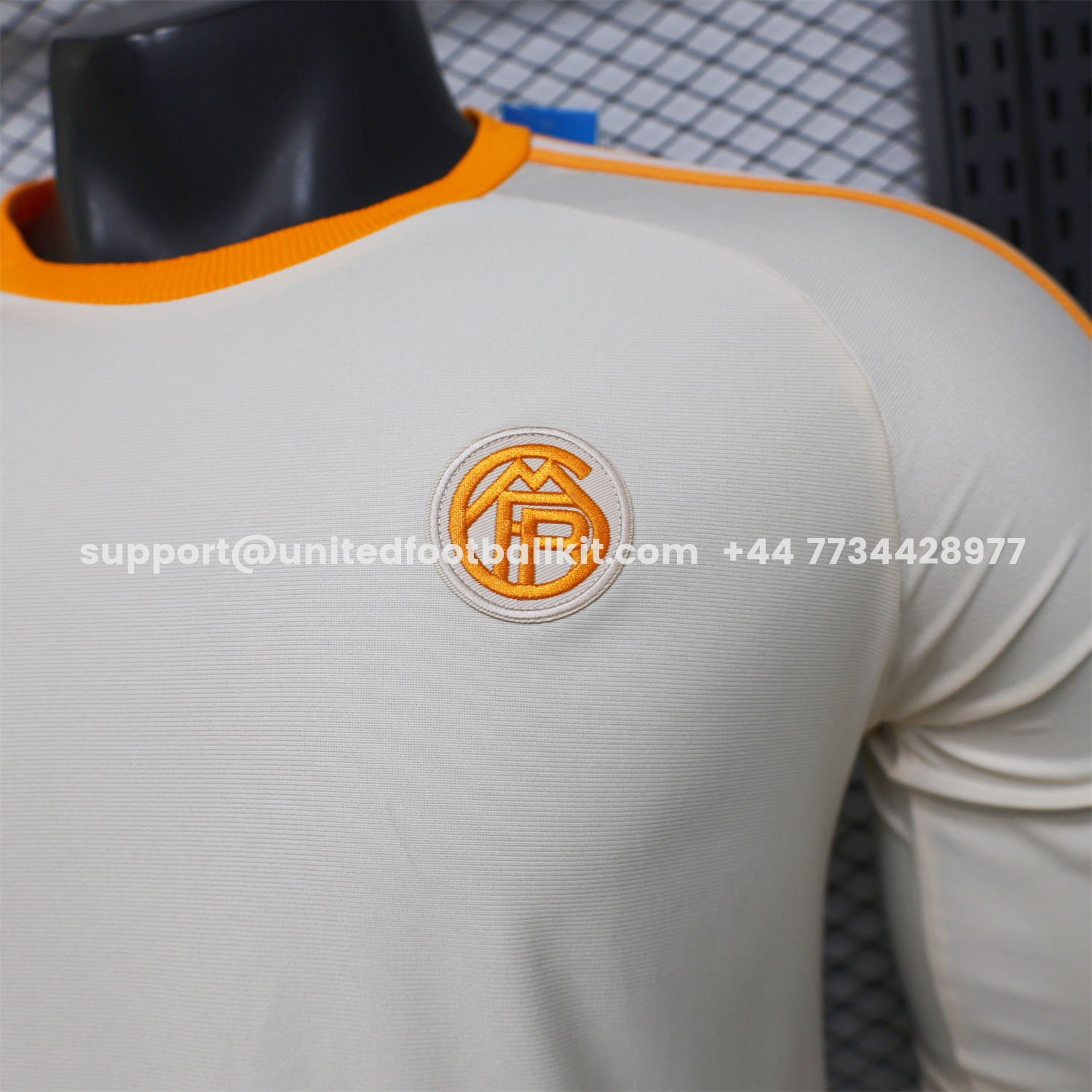 Unitedfootballkit.com | Bayern Munich 25-26 Long Sleeves Casual Jersey - Player Version -Customize Name, Number and Patch | Worldwide Shipping