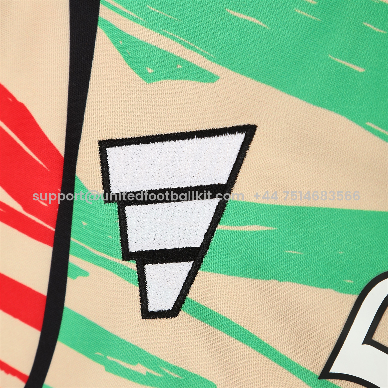 Unitedfootballkit.com | Arsenal 25-26 Training Hoodie Set - Red Green Hoodie and Black Pants -Customize Name, Number and Patch | Worldwide Shipping