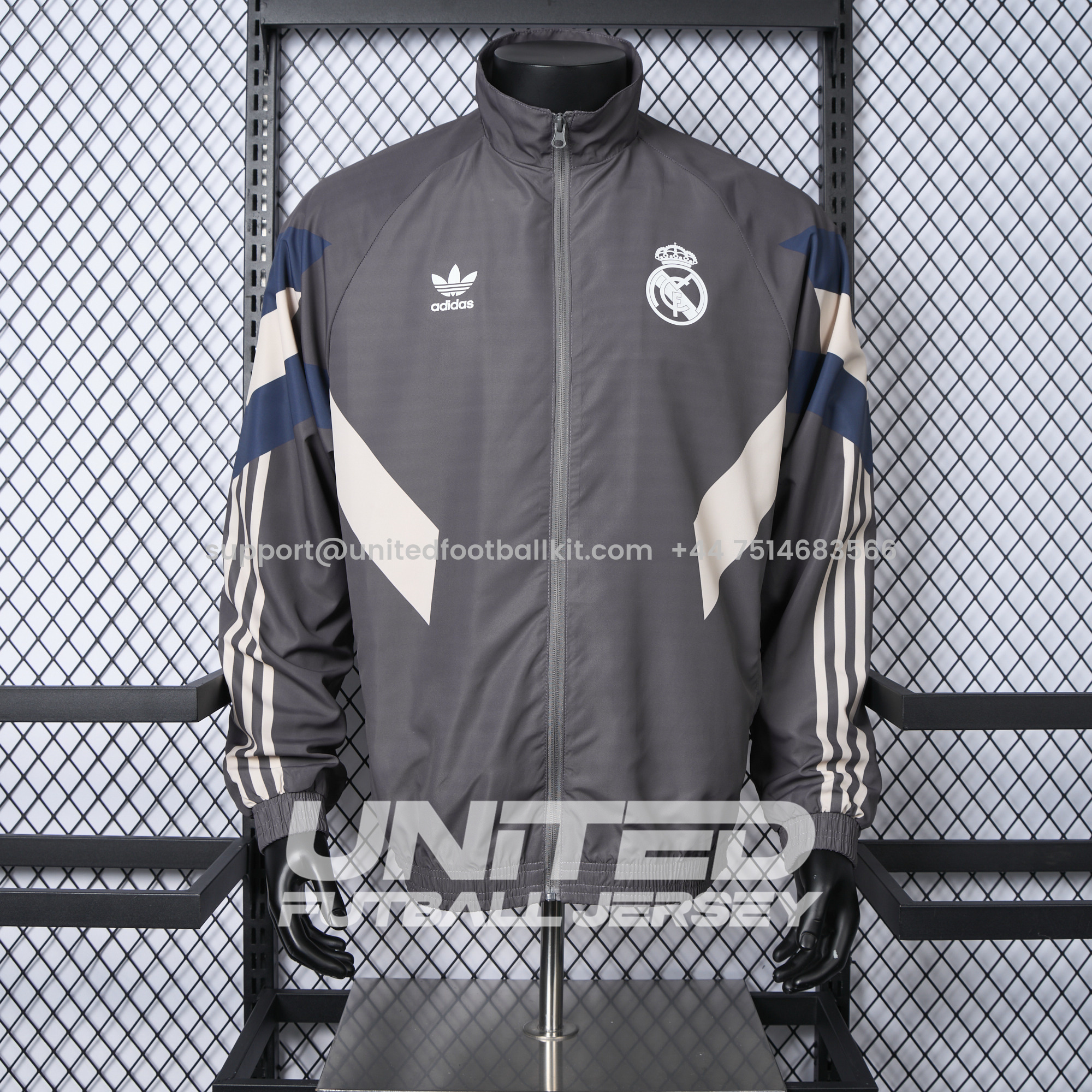 Unitedfootballkit.com | Real Madrid 24-25 Throwback Windbreaker Jacket - Grey -Customize Name, Number and Patch | Worldwide Shipping