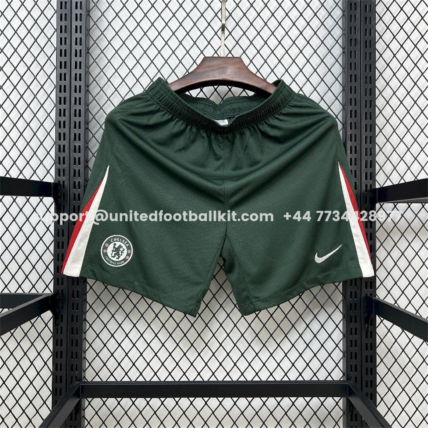Unitedfootballkit.com | C.H.E.L.S.E.A 25-26 Away Green Shorts - Fans Version -Customize Name, Number and Patch | Worldwide Shipping