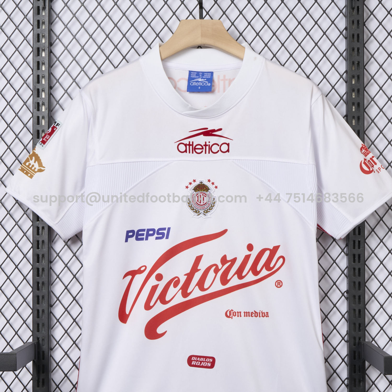 Unitedfootballkit.com | Retro Toluca 2000-01 Away Jersey -Customize Name, Number and Patch | Worldwide Shipping