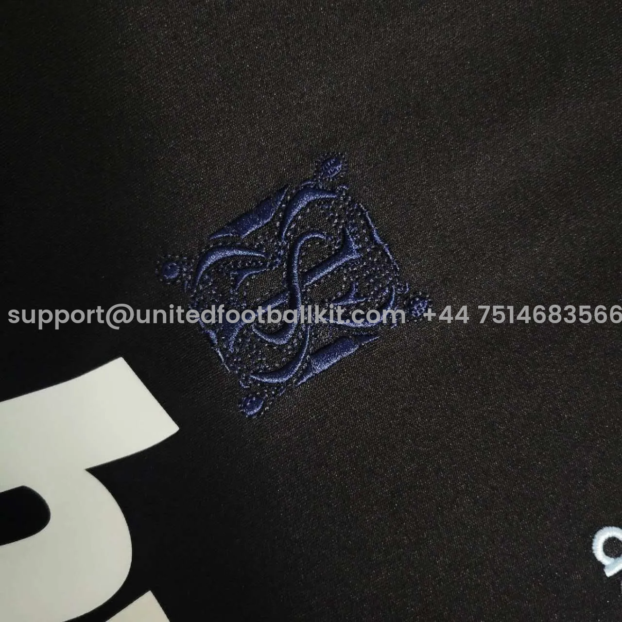 Unitedfootballkit.com | Retro Real Madrid 09-10 Away Stadium Jersey -Customize Name, Number and Patch | Worldwide Shipping