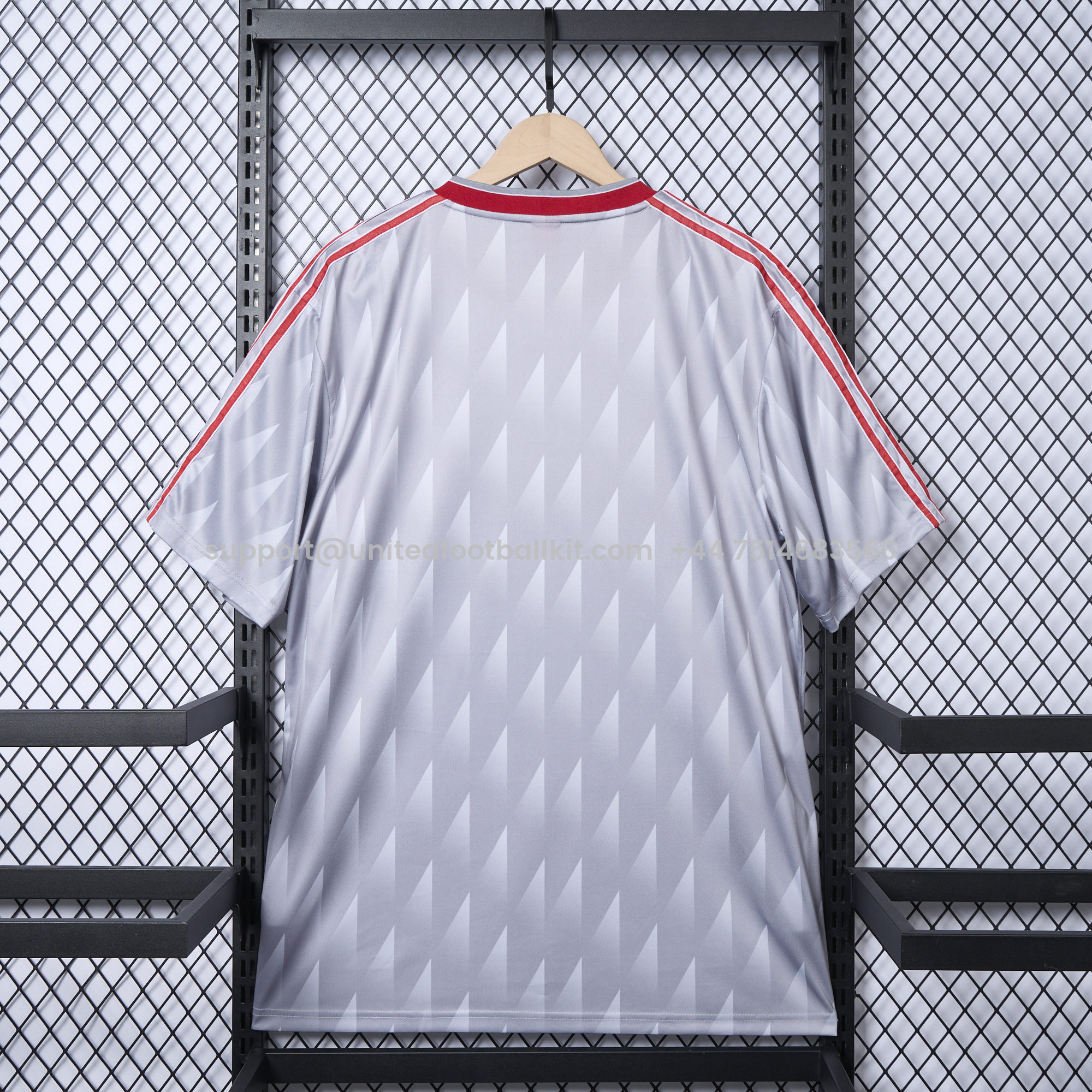 Unitedfootballkit.com | Retro Liver.pool 1989-91 Away Stadium Jersey -Customize Name, Number and Patch | Worldwide Shipping