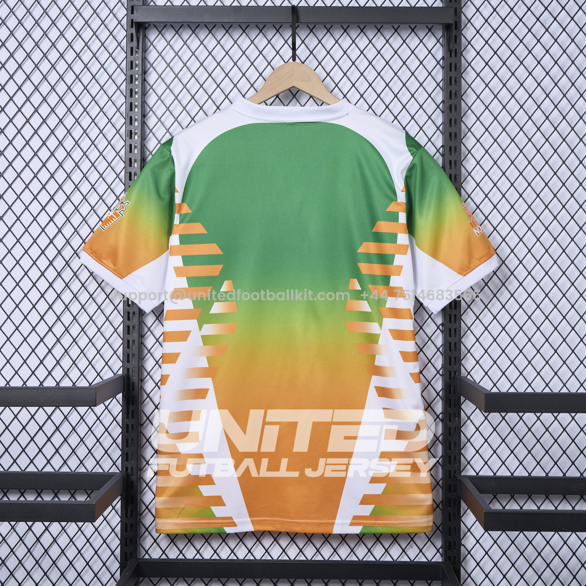 Unitedfootballkit.com | Venezia FC 24-25 Orange and Green Pre-Match Jersey - Fans Version -Customize Name, Number and Patch | Worldwide Shipping