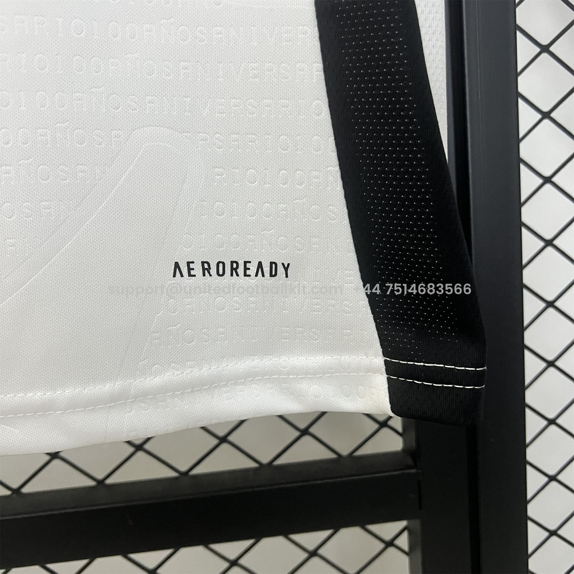 Unitedfootballkit.com | Colo Colo 2025 Home Jersey - Fans Version -Customize Name, Number and Patch | Worldwide Shipping