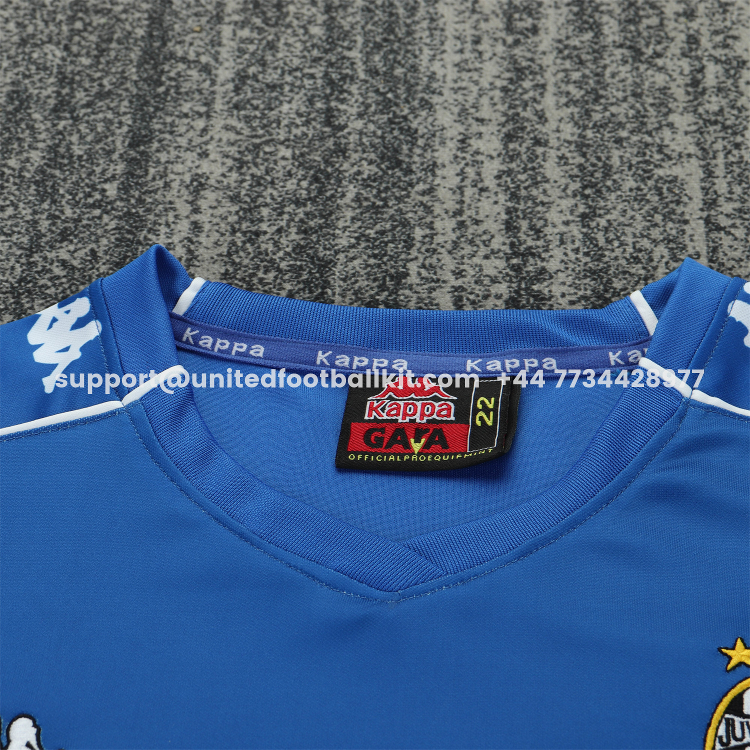 Unitedfootballkit.com | Retro Juventus 1999-00 Away Kids Kit -Customize Name, Number and Patch | Worldwide Shipping