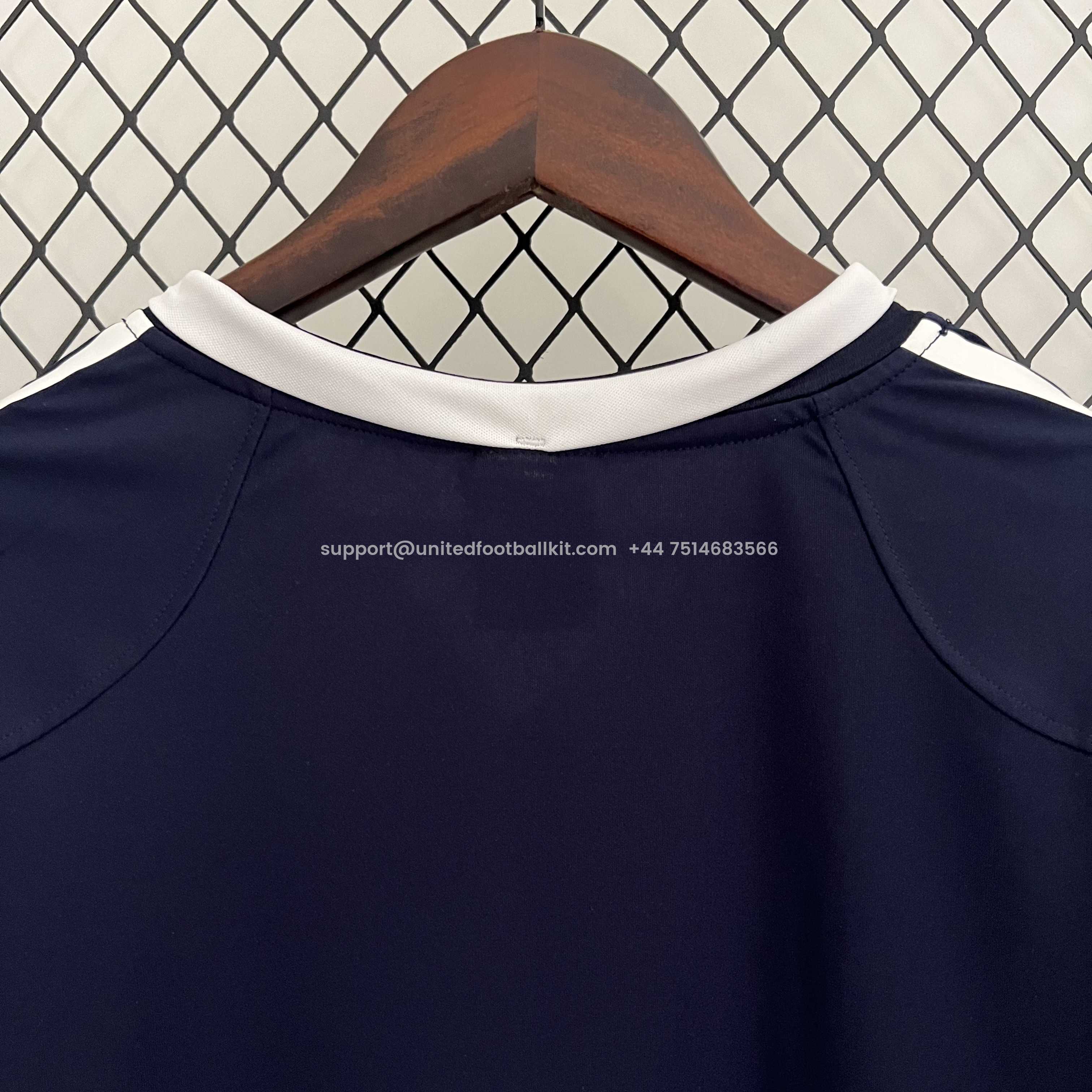 Unitedfootballkit.com | Retro Real Madrid 04-05 Away Stadium Jersey -Customize Name, Number and Patch | Worldwide Shipping