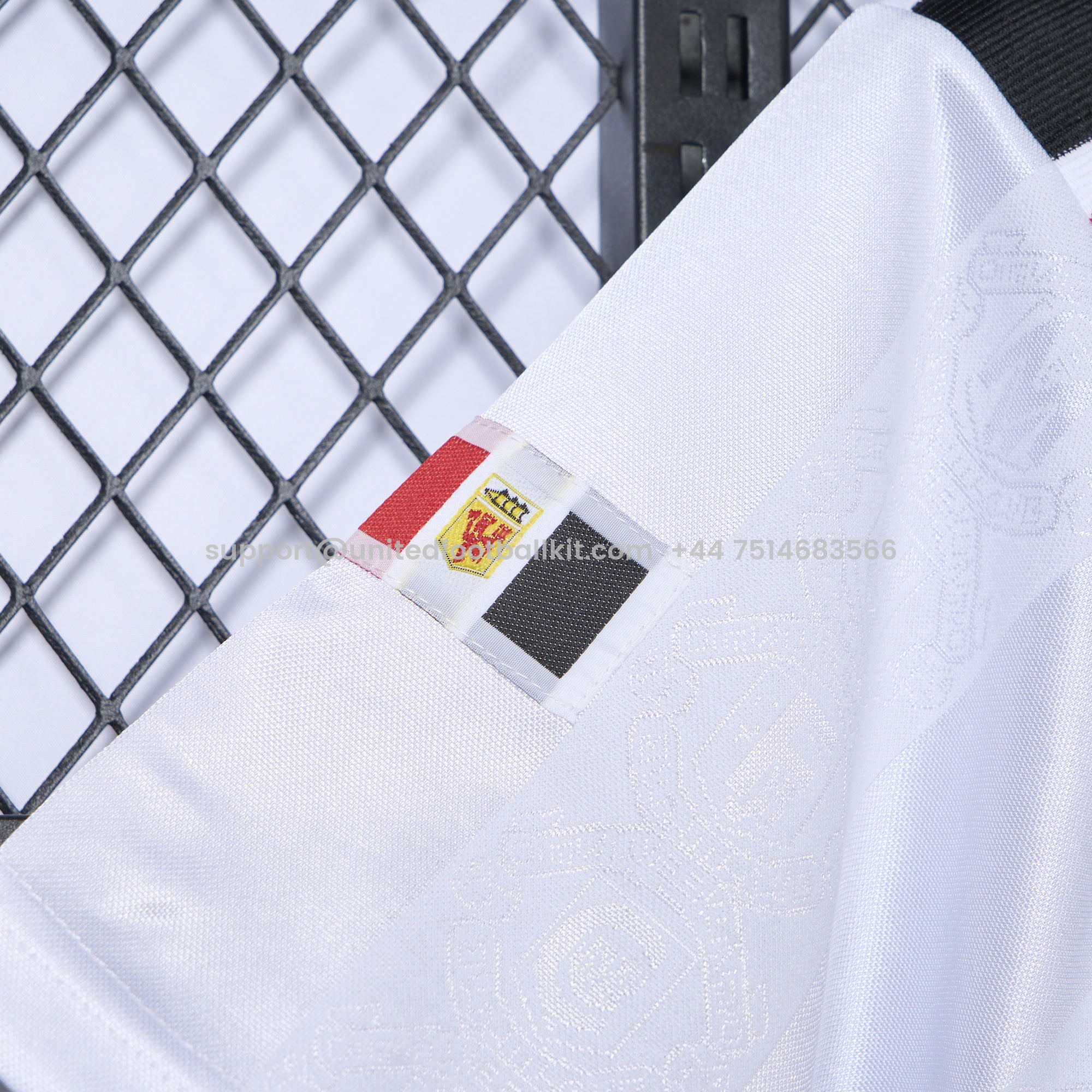 Unitedfootballkit.com | Retro Manchester United 98-99 Away Jersey -Customize Name, Number and Patch | Worldwide Shipping