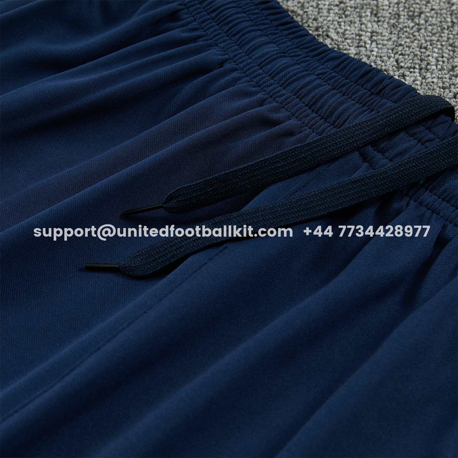 Unitedfootballkit.com | Barcelona 25-26 Short-Sleeve Training Set - Colors Top & Dark Blue With A Small Pink Detail Pants -Customize Name, Number and Patch | Worldwide Shipping