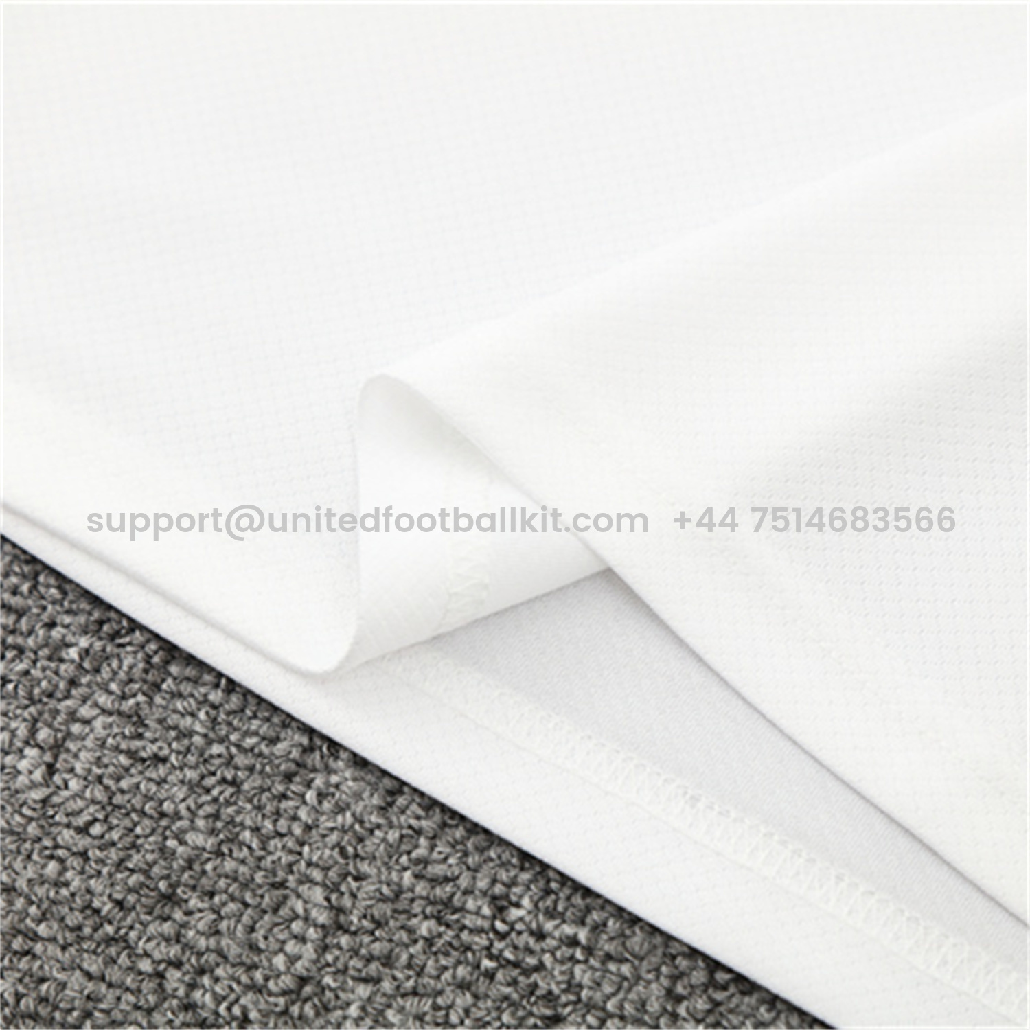 Unitedfootballkit.com | Manchester United 25-26 Short-Sleeve Training Set - White Purple Top & Black Shorts -Customize Name, Number and Patch | Worldwide Shipping