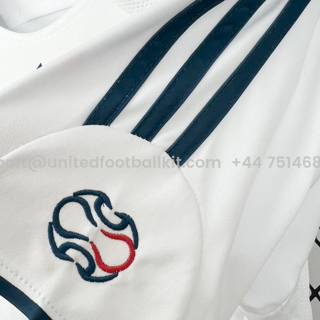 Unitedfootballkit.com | Retro Liver.pool 2006-07 Third Jersey -Customize Name, Number and Patch | Worldwide Shipping