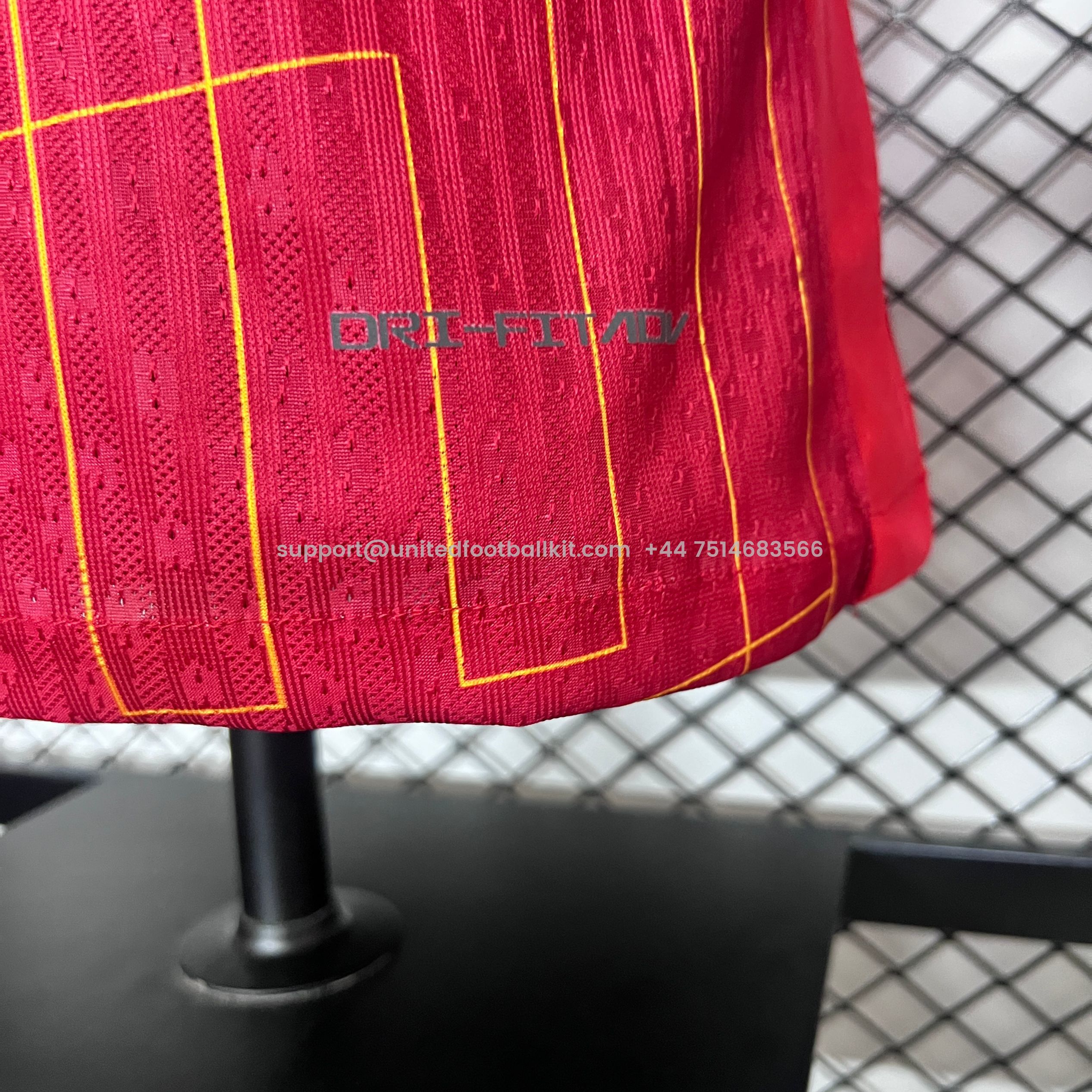 Unitedfootballkit.com | Liver.pool 24-25 Home Long Sleeve Jersey - Player Version -Customize Name, Number and Patch | Worldwide Shipping