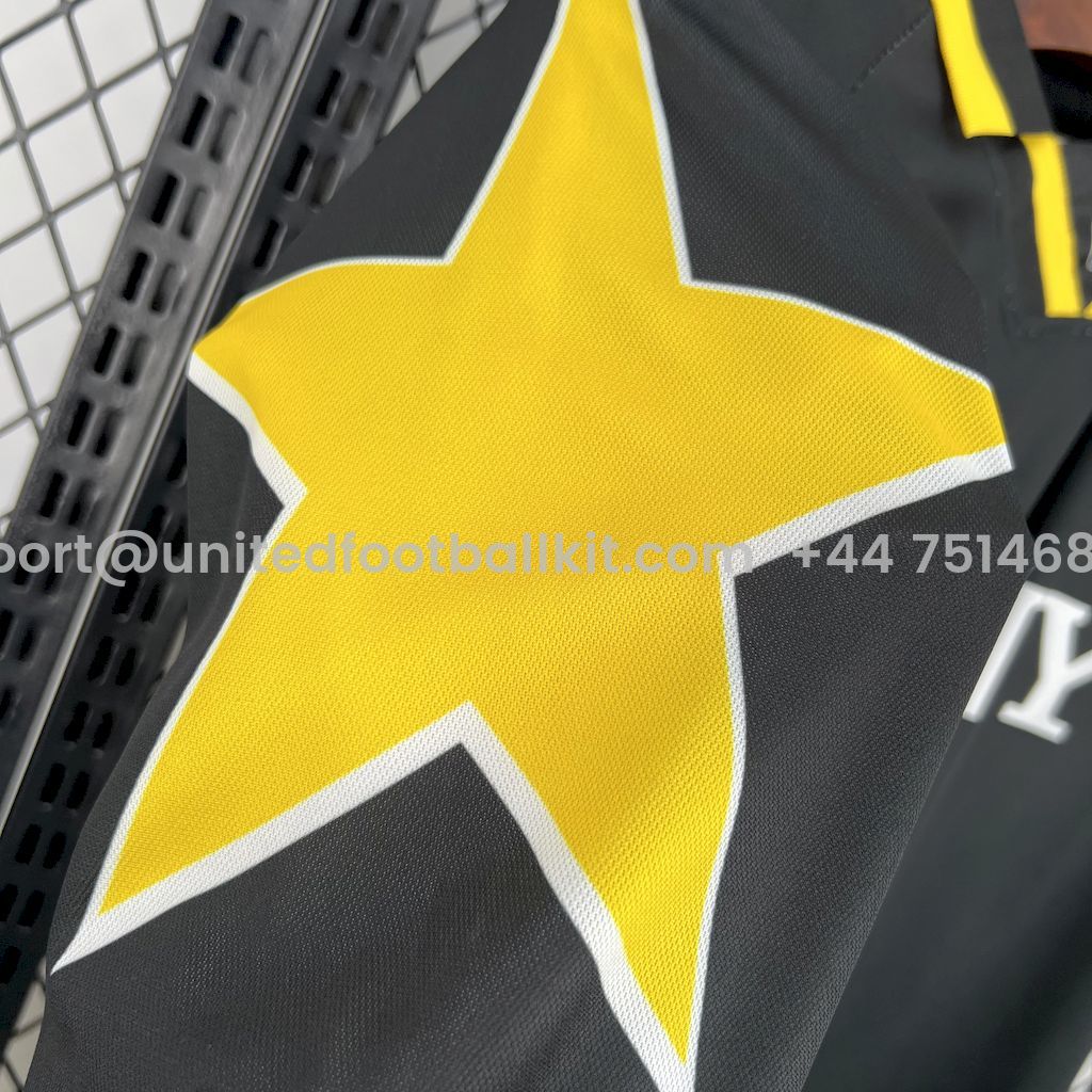 Unitedfootballkit.com | Retro Juventus 1996-97 Third Jersey -Customize Name, Number and Patch | Worldwide Shipping