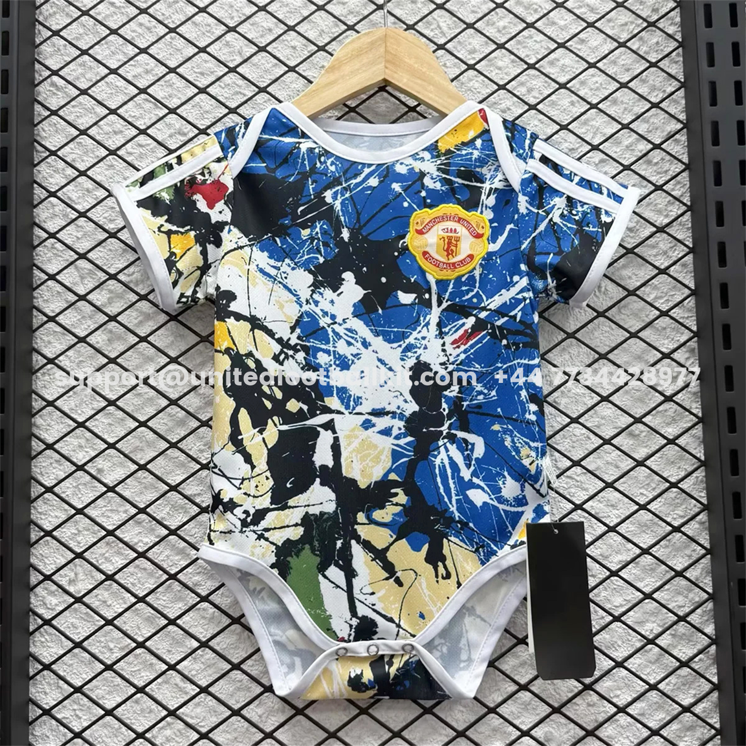 Unitedfootballkit.com | Manchester United 25-26 Stone Roses Special Baby Crawling Suit -Customize Name, Number and Patch | Worldwide Shipping