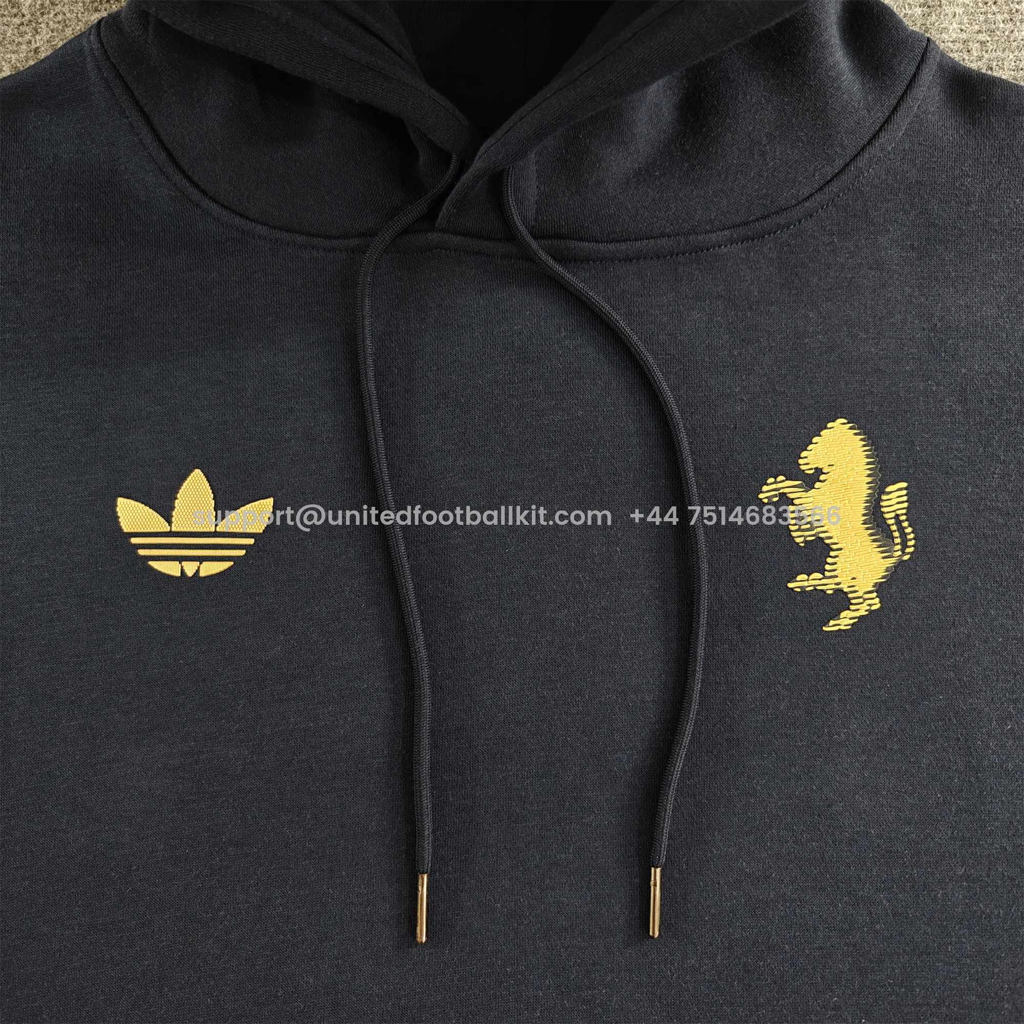 Unitedfootballkit.com | Juventus 24-25 Vintage Style Hoodie - Deep Blue -Customize Name, Number and Patch | Worldwide Shipping