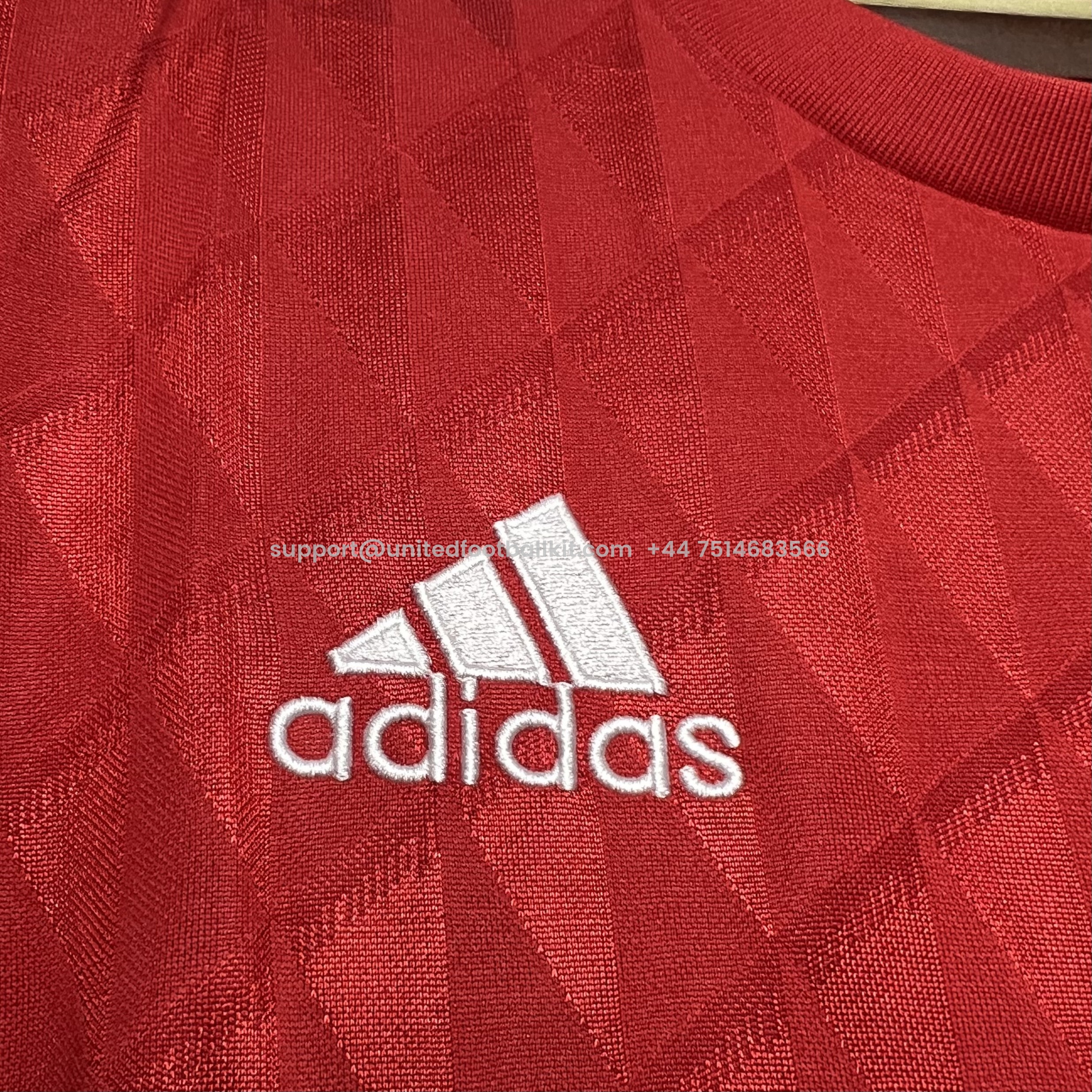 Unitedfootballkit.com | Retro Liver.pool 2010-11 Home Stadium Jersey -Customize Name, Number and Patch | Worldwide Shipping