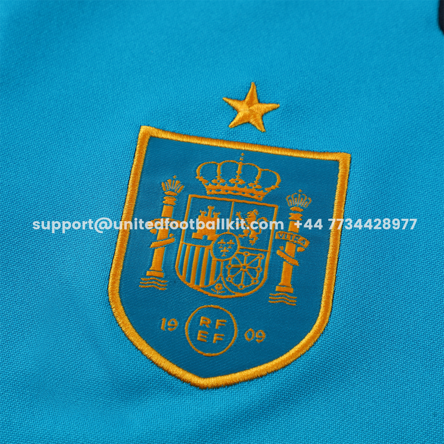 Unitedfootballkit.com | Spain 2026 Kids Long Sleeve Training Set - Light Blue Top & Pants -Customize Name, Number and Patch | Worldwide Shipping