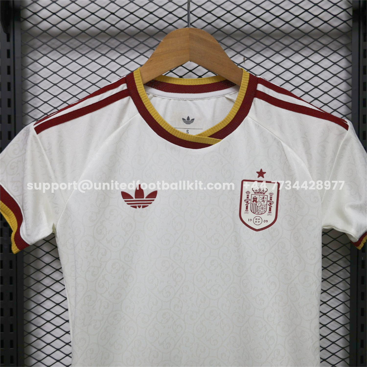Women's Spain 2026 Away Jersey - Player Version:football jersey mysite: unitedjerseyfootball 邓江浪:football