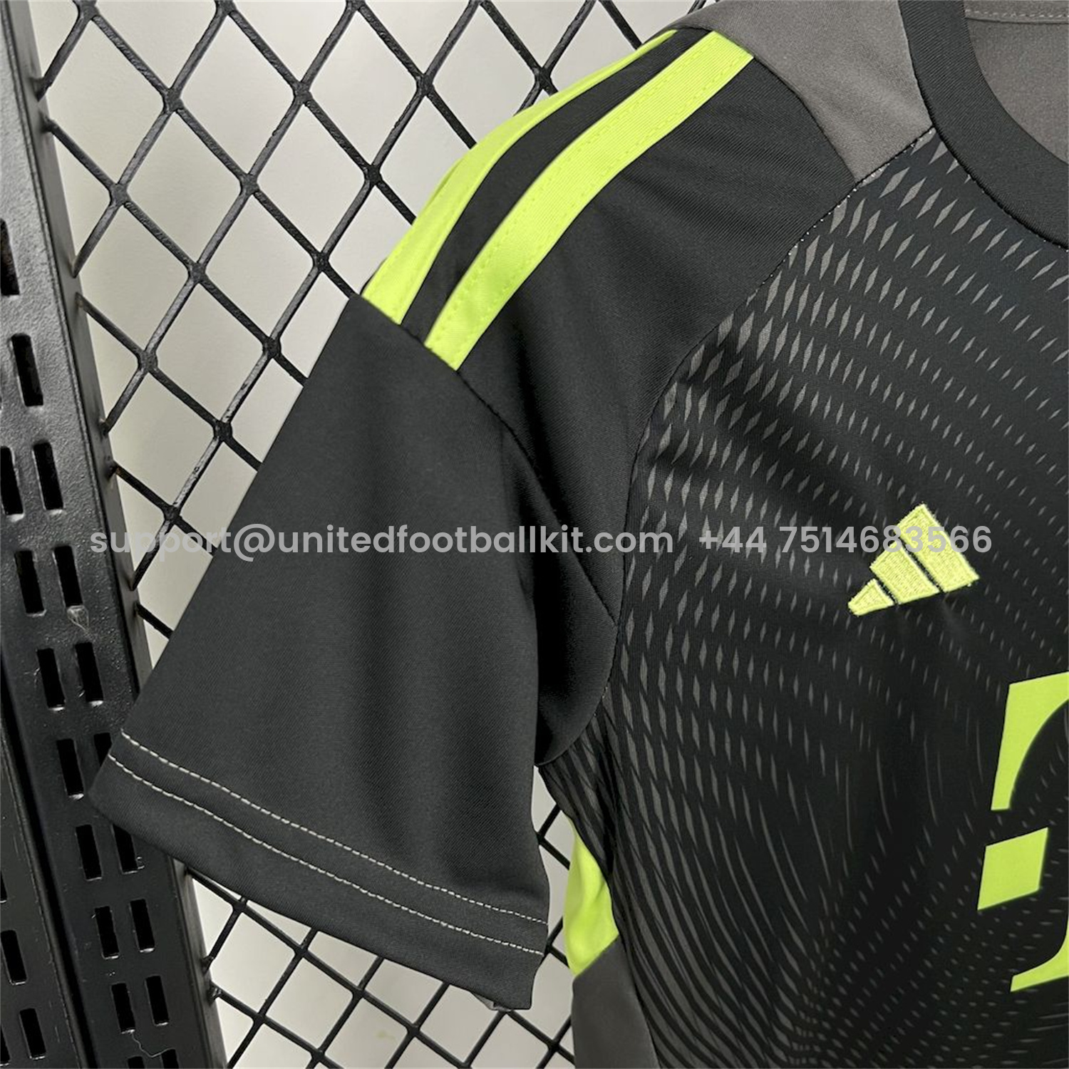 Unitedfootballkit.com | Bayern Munich 25-26 Grey Black Goalkeeper Kids Kit -Customize Name, Number and Patch | Worldwide Shipping