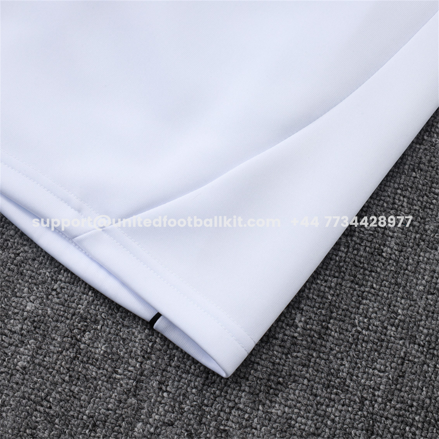 Unitedfootballkit.com | Real Madrid 25-26 Unsponsored Long Sleeve Training Set - White Top & Black Pants -Customize Name, Number and Patch | Worldwide Shipping