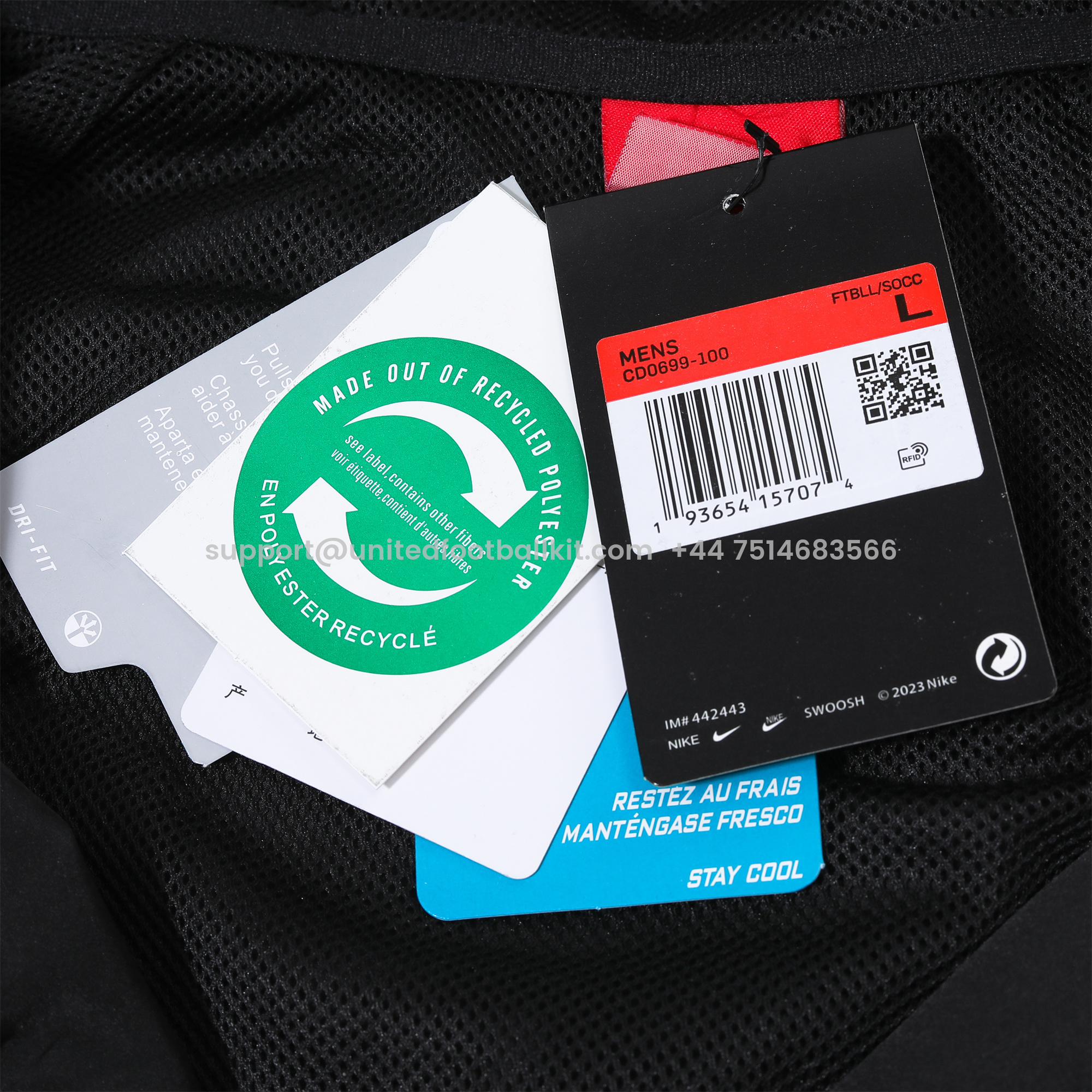 Unitedfootballkit.com | Inter Milan 24-25 Blue & Black Hooded Windbreaker - Player Version -Customize Name, Number and Patch | Worldwide Shipping