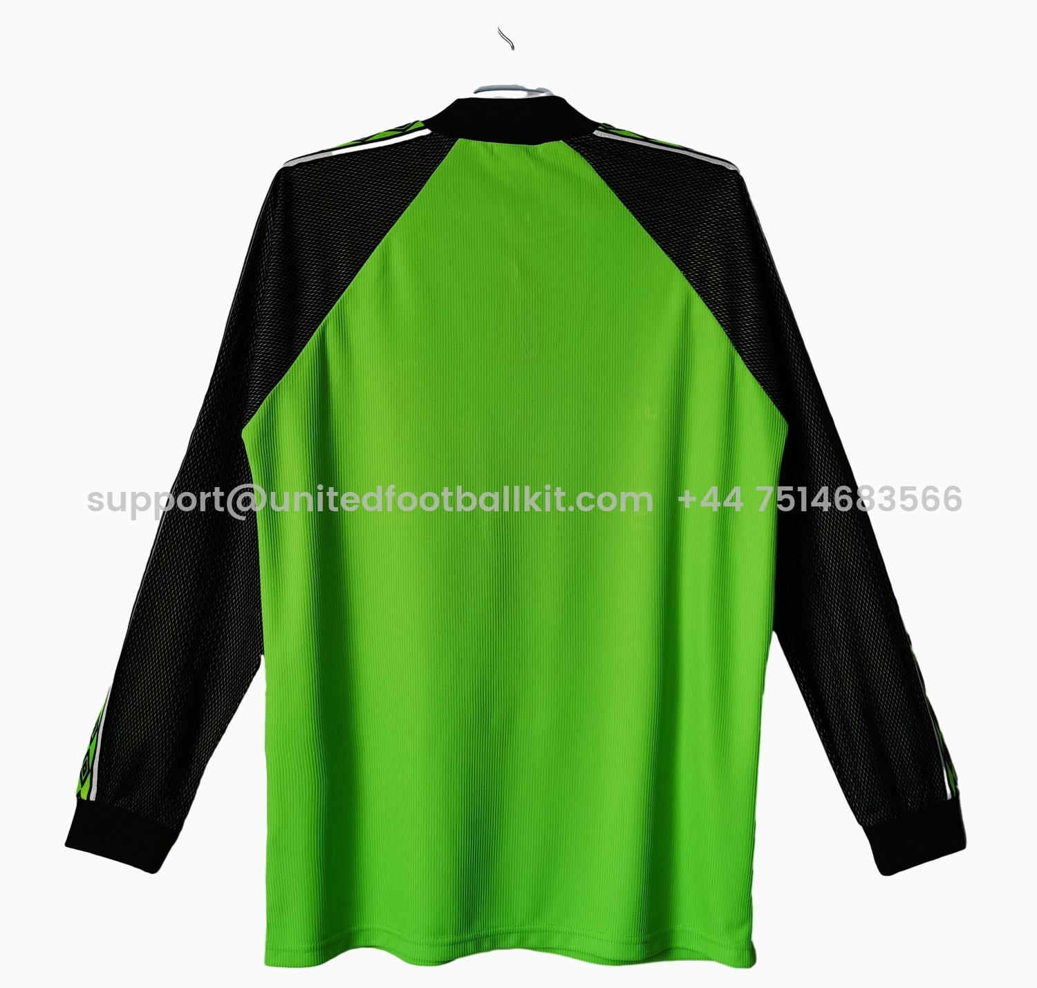 Unitedfootballkit.com | Retro Manchester United 98-99 Green Goalkeeper Long Sleeve Jersey -Customize Name, Number and Patch | Worldwide Shipping