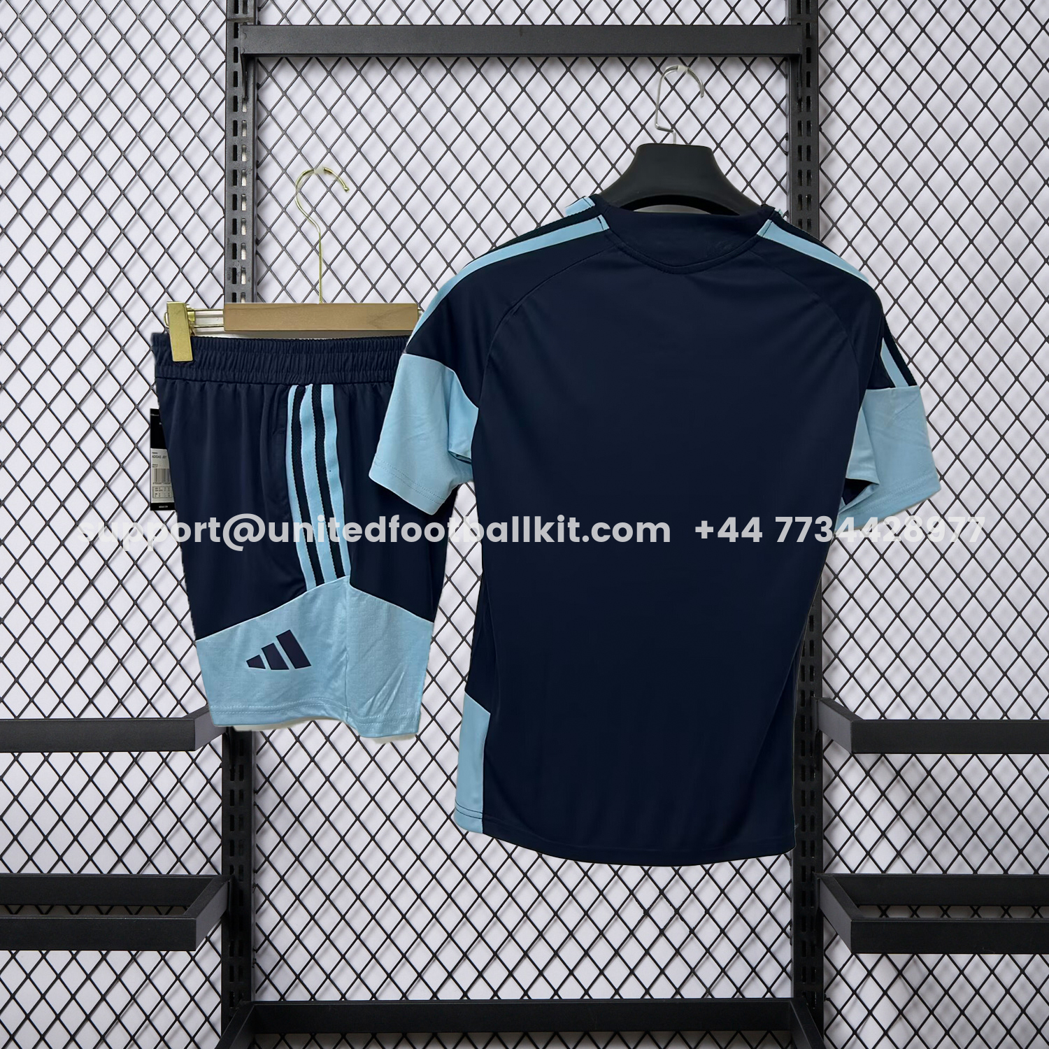 Unitedfootballkit.com | Argentina 2026 Black Pre-Match Training Kids Kit -Customize Name, Number and Patch | Worldwide Shipping