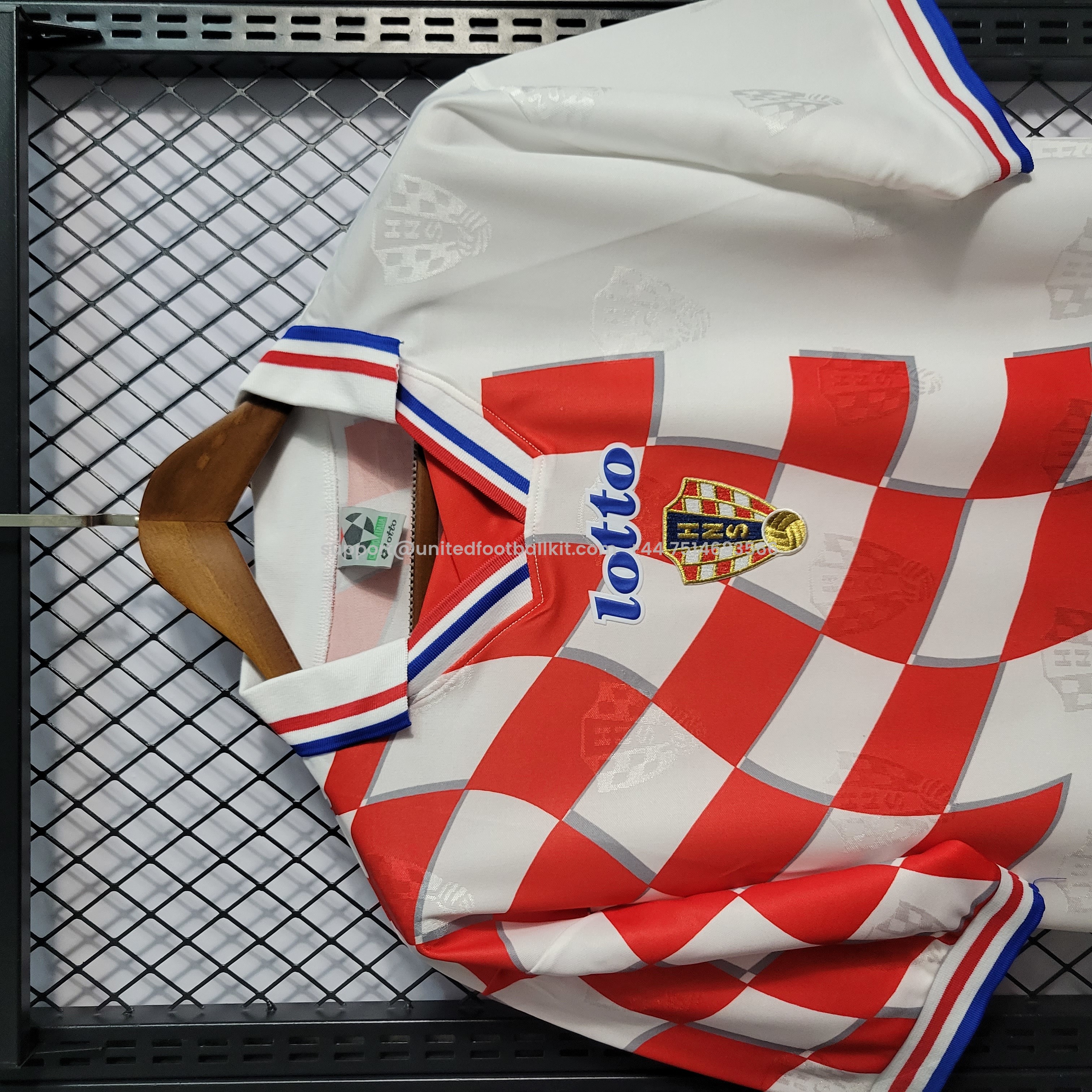 Unitedfootballkit.com | Retro Croatia 1998 Home Stadium Jersey -Customize Name, Number and Patch | Worldwide Shipping