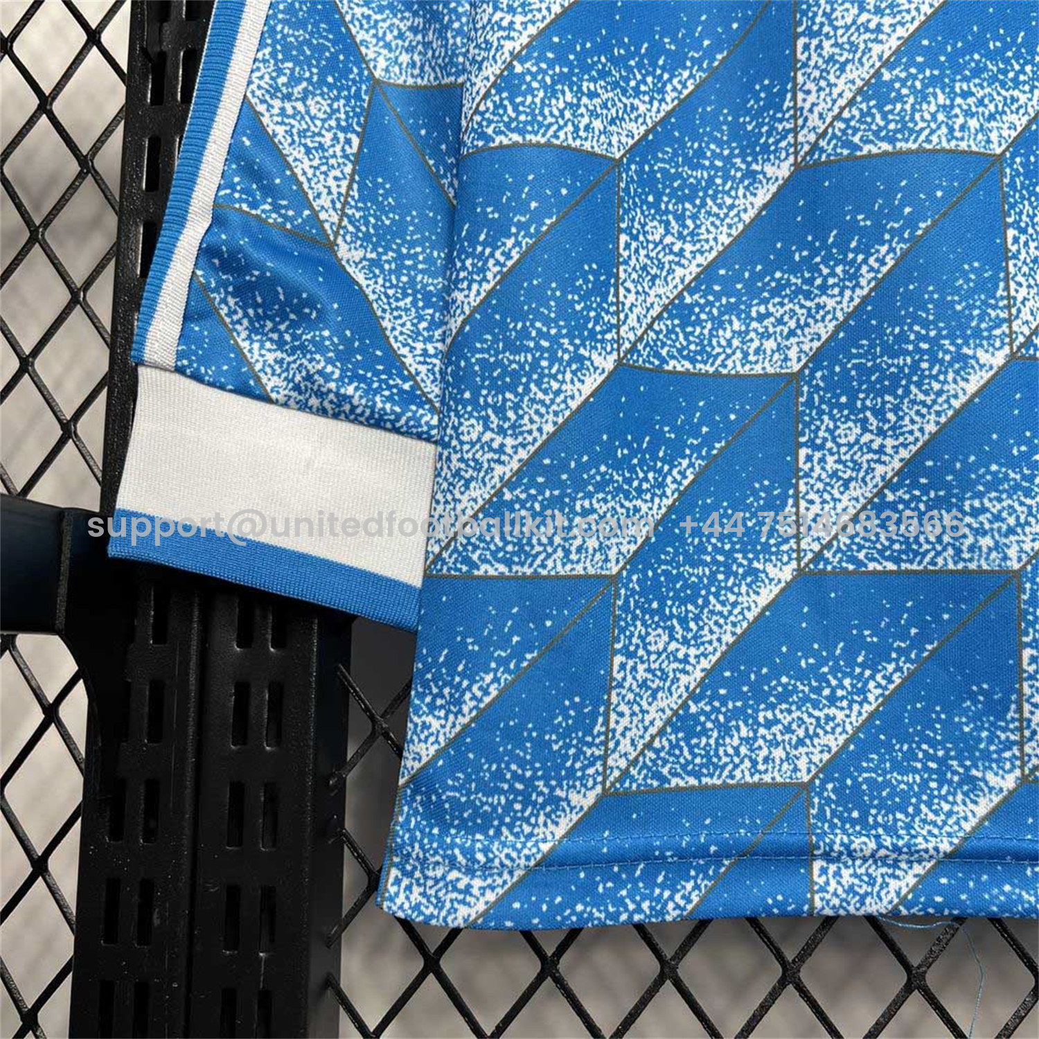 Unitedfootballkit.com | Retro East Germany 1988 Away Long Sleeves Jersey -Customize Name, Number and Patch | Worldwide Shipping