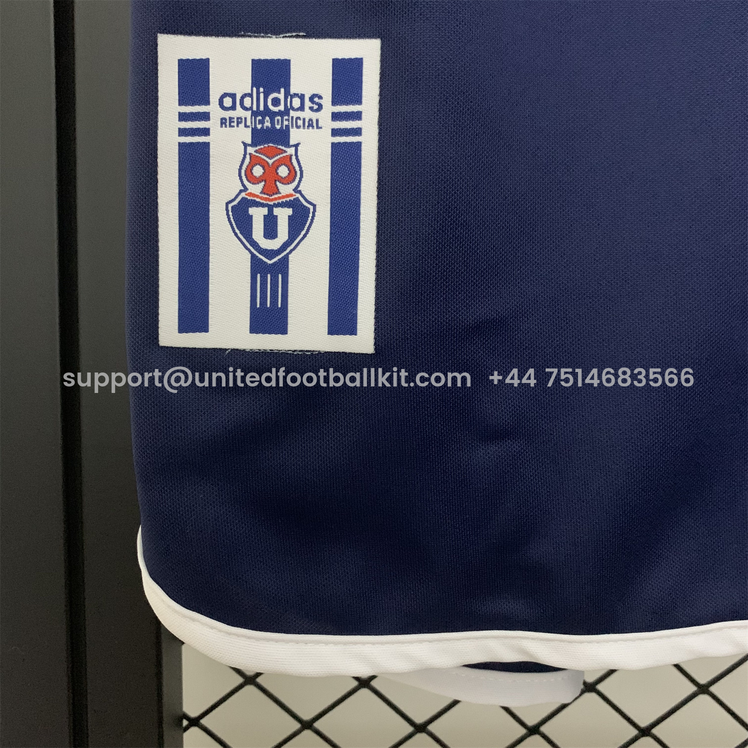 Unitedfootballkit.com | Retro Universidad De Chile 2001-02 Home Jersey -Customize Name, Number and Patch | Worldwide Shipping