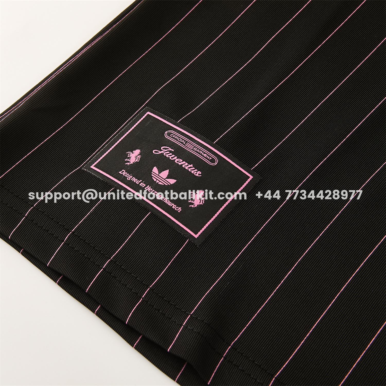 Unitedfootballkit.com | Juventus 26-27 Short-Sleeve Training Set - Pink Lines Black Top & Shorts -Customize Name, Number and Patch | Worldwide Shipping