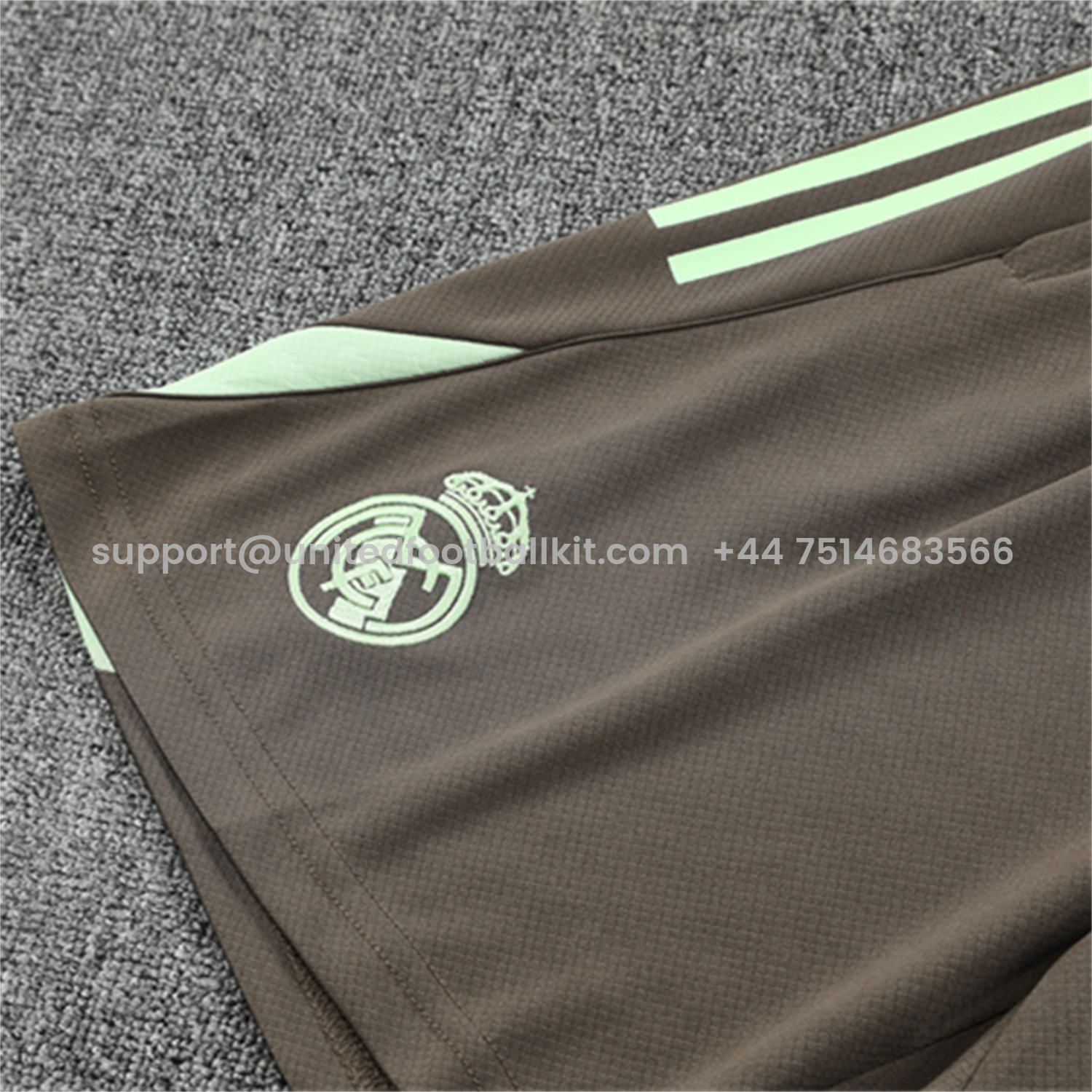 Unitedfootballkit.com | Real Madrid 25-26 Kids Short-Sleeve Training Set - Dark Khaki Top and Shorts -Customize Name, Number and Patch | Worldwide Shipping
