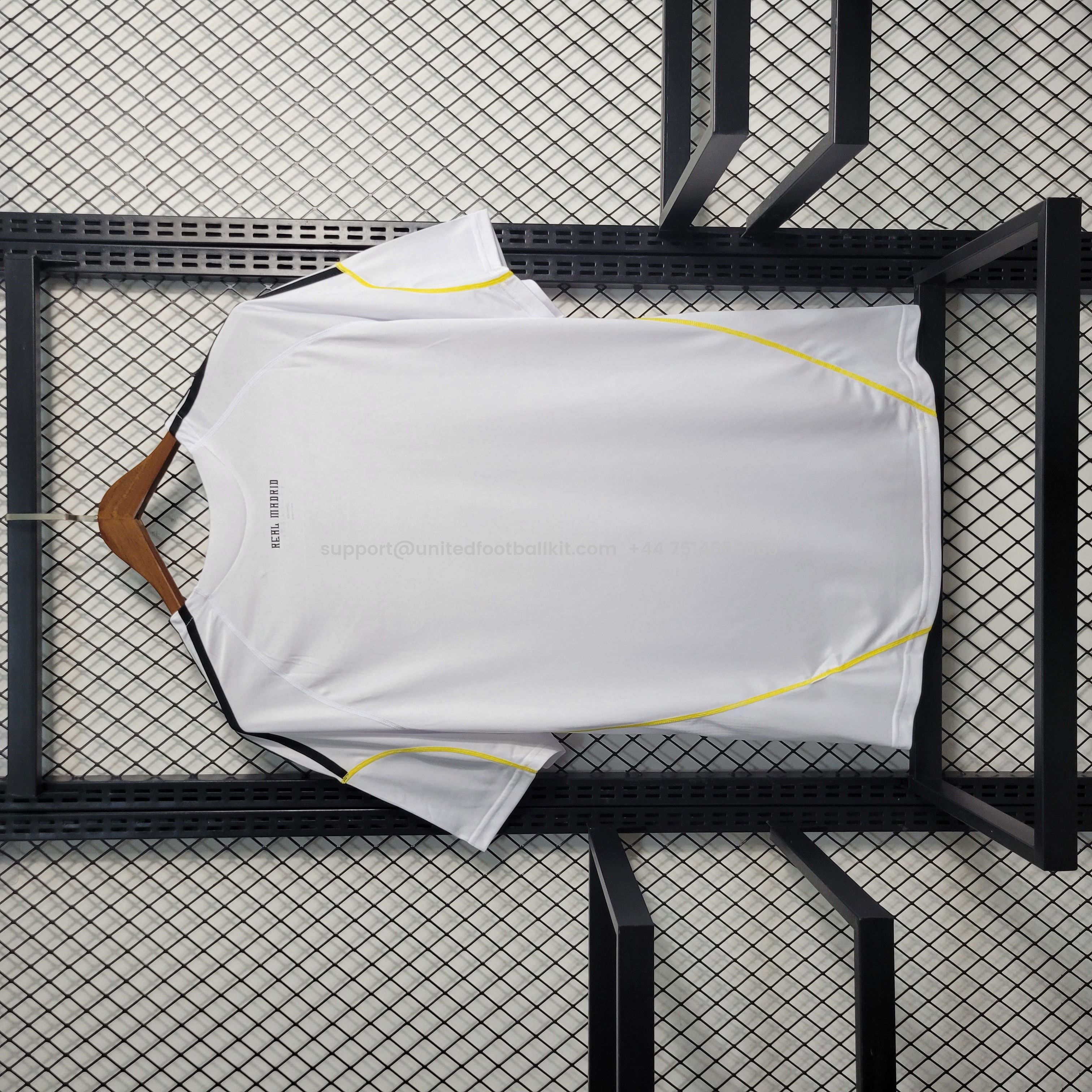 Unitedfootballkit.com | Retro Real Madrid 09-10 Home Stadium Jersey -Customize Name, Number and Patch | Worldwide Shipping