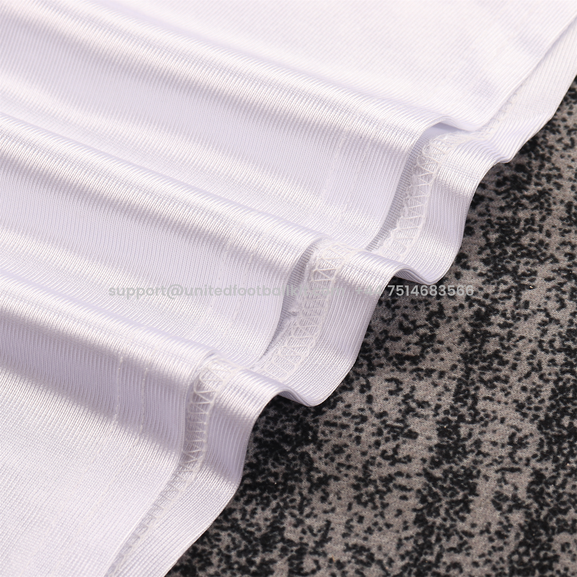 Unitedfootballkit.com | Retro Real Madrid 1998-00 Home Kids Kit -Customize Name, Number and Patch | Worldwide Shipping