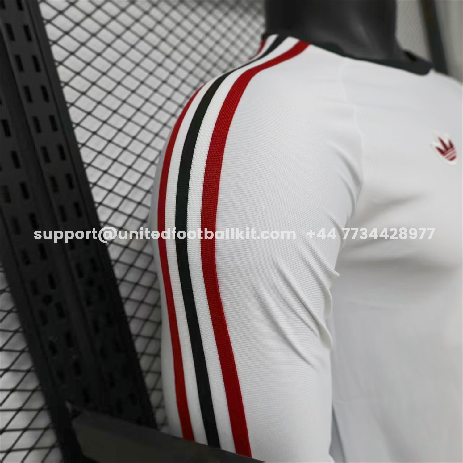 Unitedfootballkit.com | Manchester United 26-27 White Casual Long Sleeves Jersey - Player Version -Customize Name, Number and Patch | Worldwide Shipping