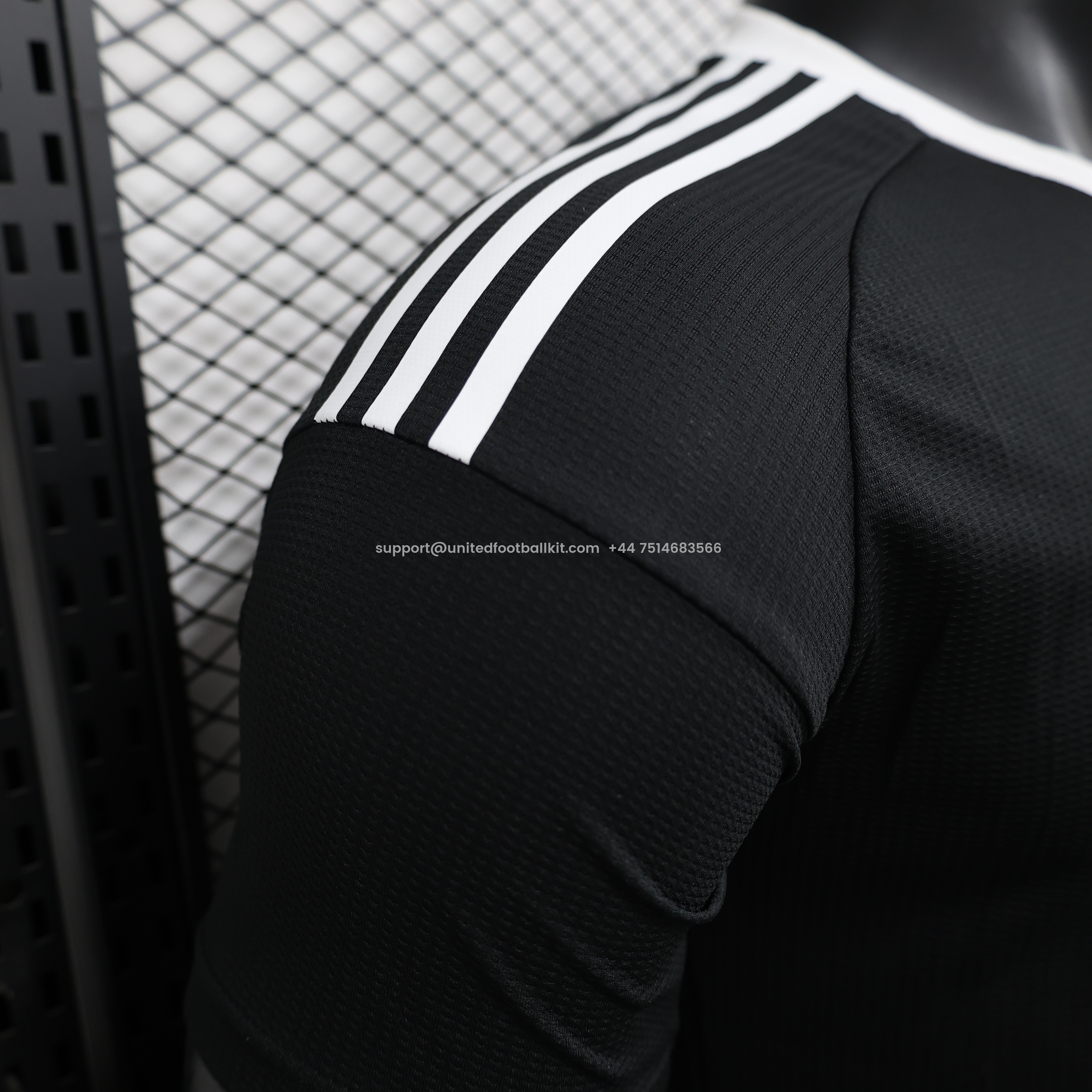 Unitedfootballkit.com | Real Madrid 24-25 Third Goalkeeper Black Jersey - Player Version -Customize Name, Number and Patch | Worldwide Shipping