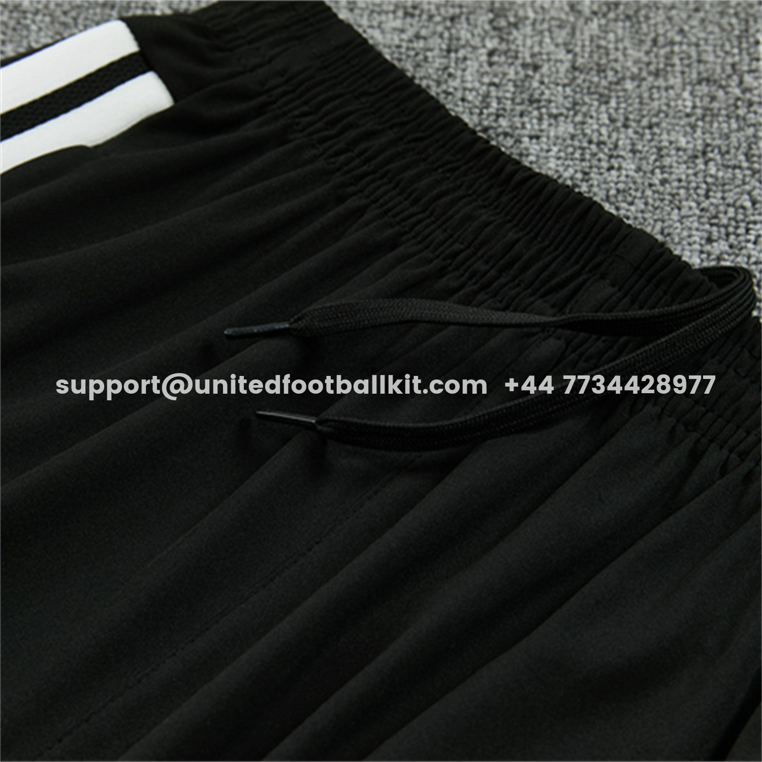 Unitedfootballkit.com | Spain 2026 Long Sleeve Training Set - Black Top & Black Pants -Customize Name, Number and Patch | Worldwide Shipping